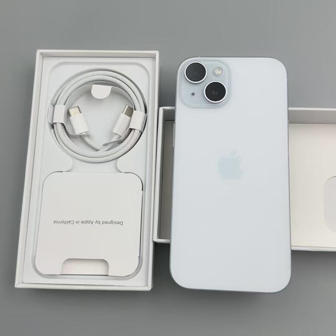 Apple/苹果 iPhone 15  256GB 手机全网通5G