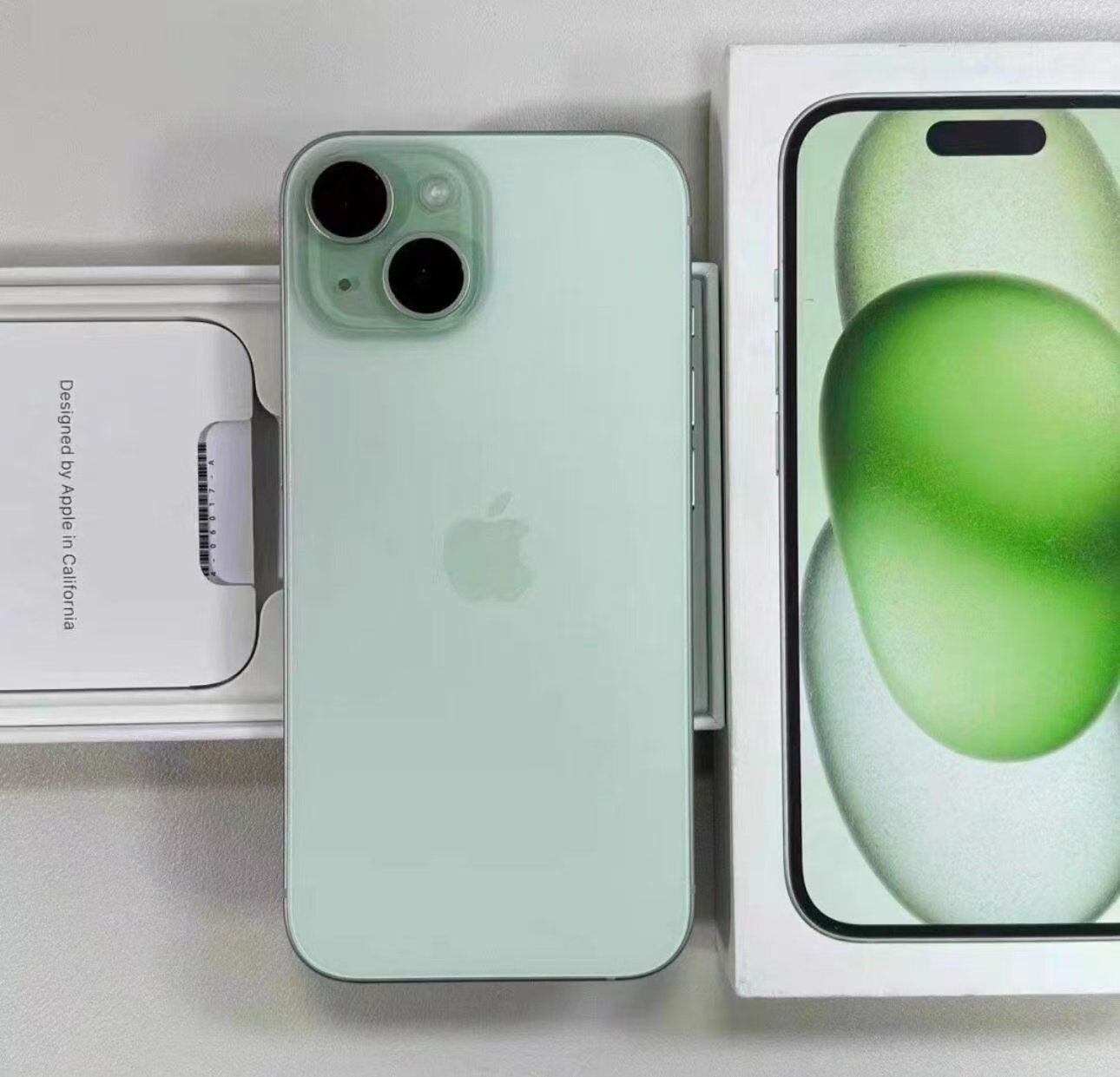 Apple/苹果 iPhone 15  256GB 手机全网通5G