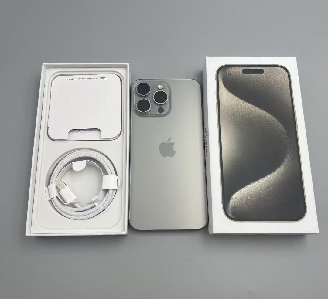 Apple/苹果 iPhone 15ProMax  1TB 手机全网通5G