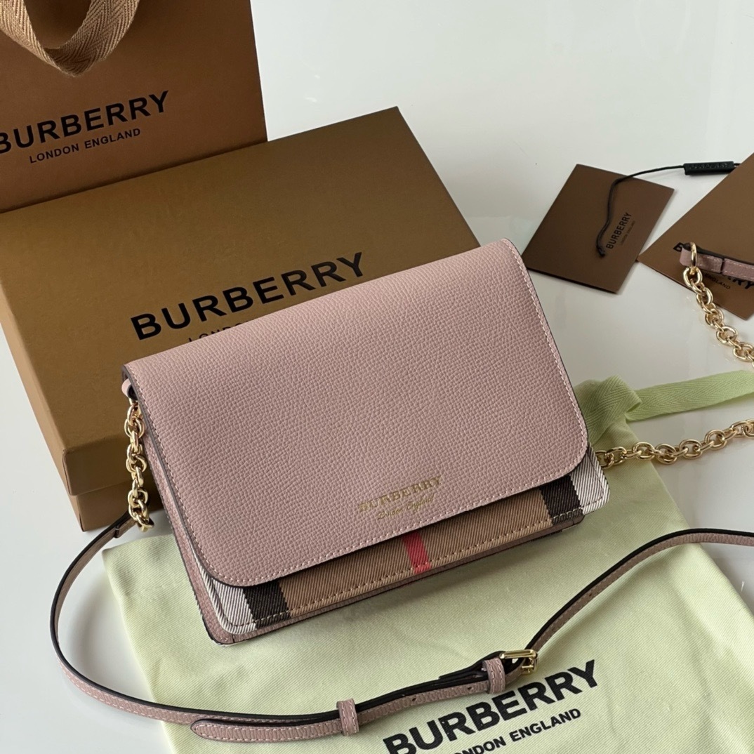BURBERRY鏈條包