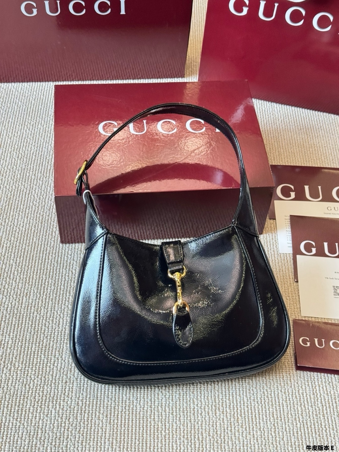 GUCCI腋下包