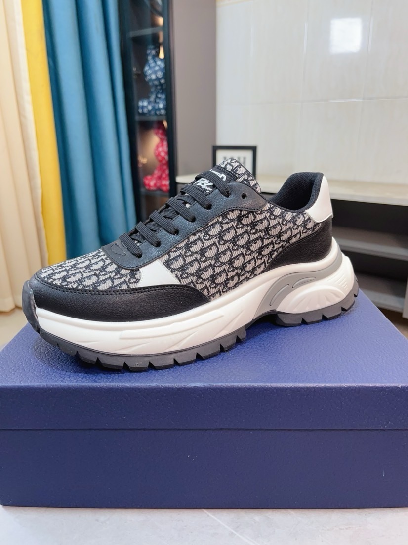 DIOR男鞋