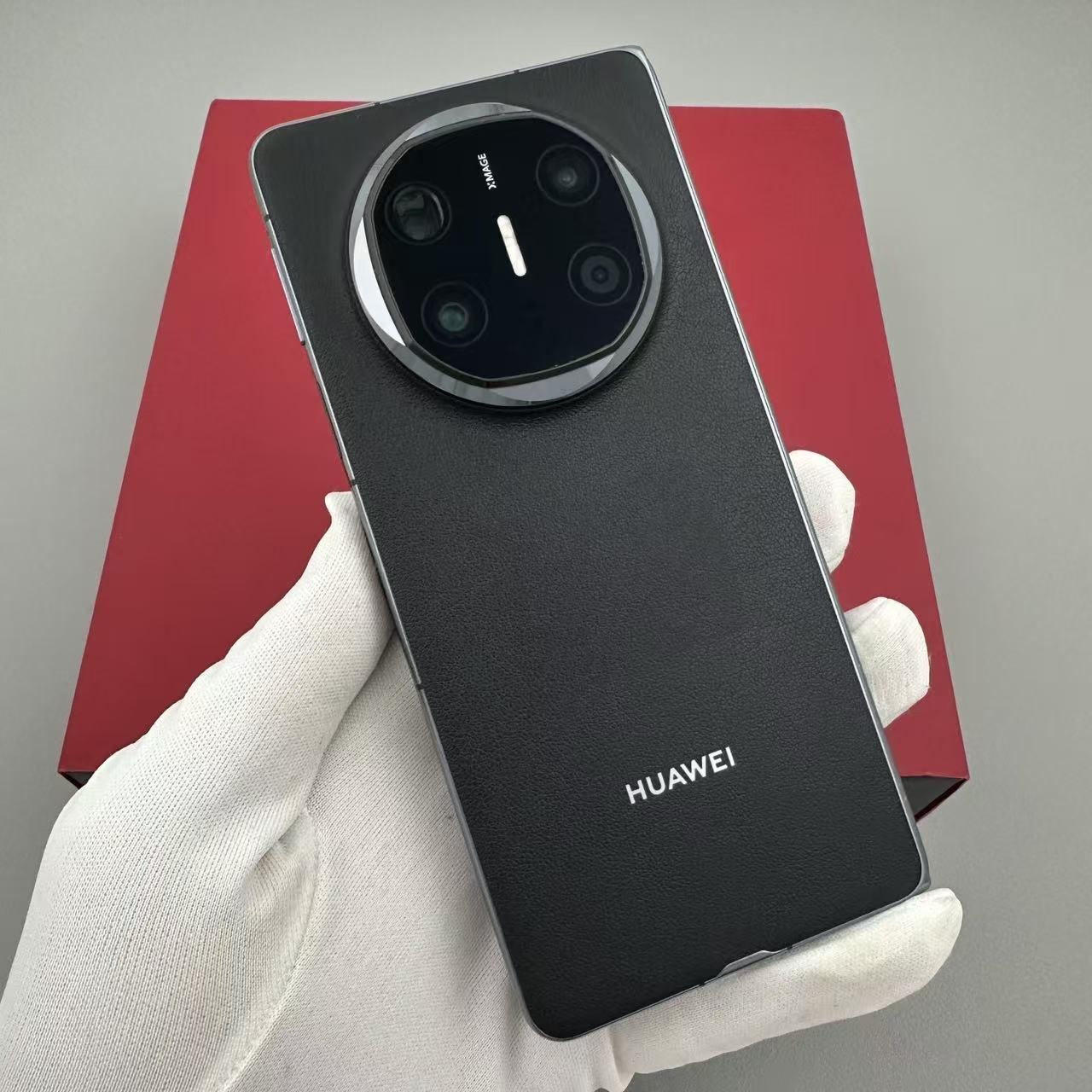 HUAWEI Mate X6 12GB+1TB 分布式玄武架构鸿蒙大屏AI红枫原色影像华为折叠旗舰手机