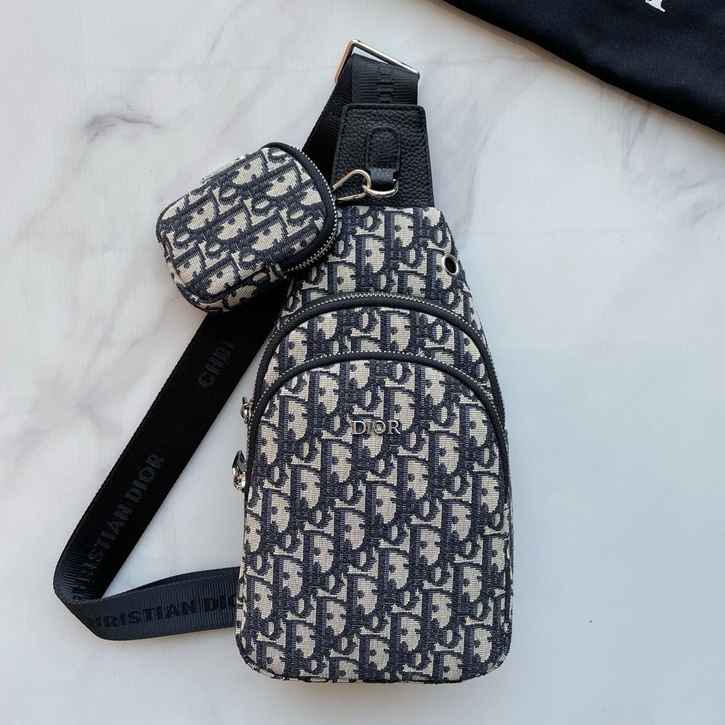 DIOR胸包
