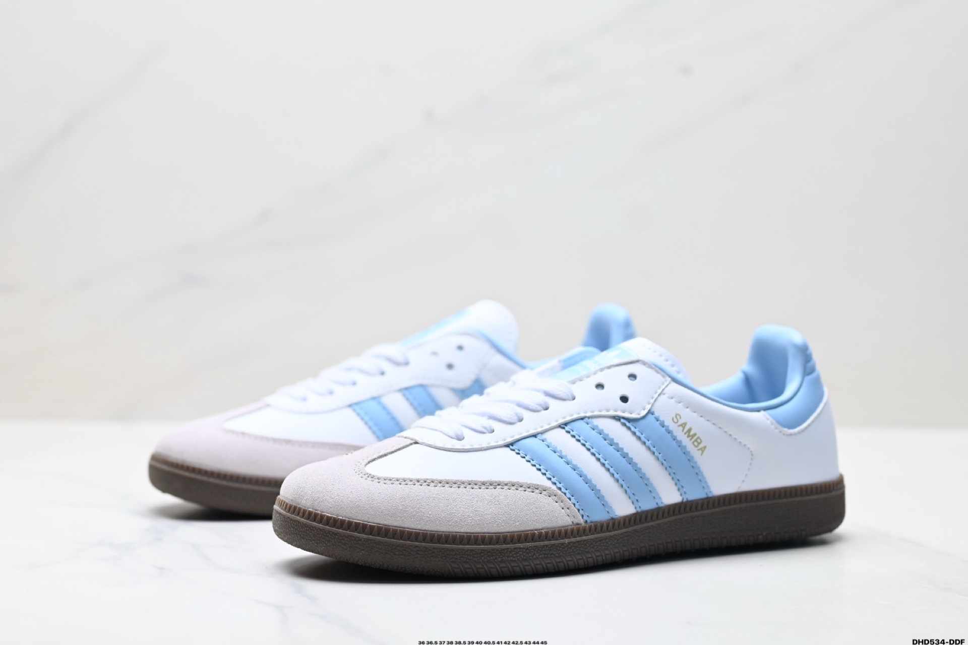 Adidas情侶鞋 阿迪達斯時尚休閒運動板鞋