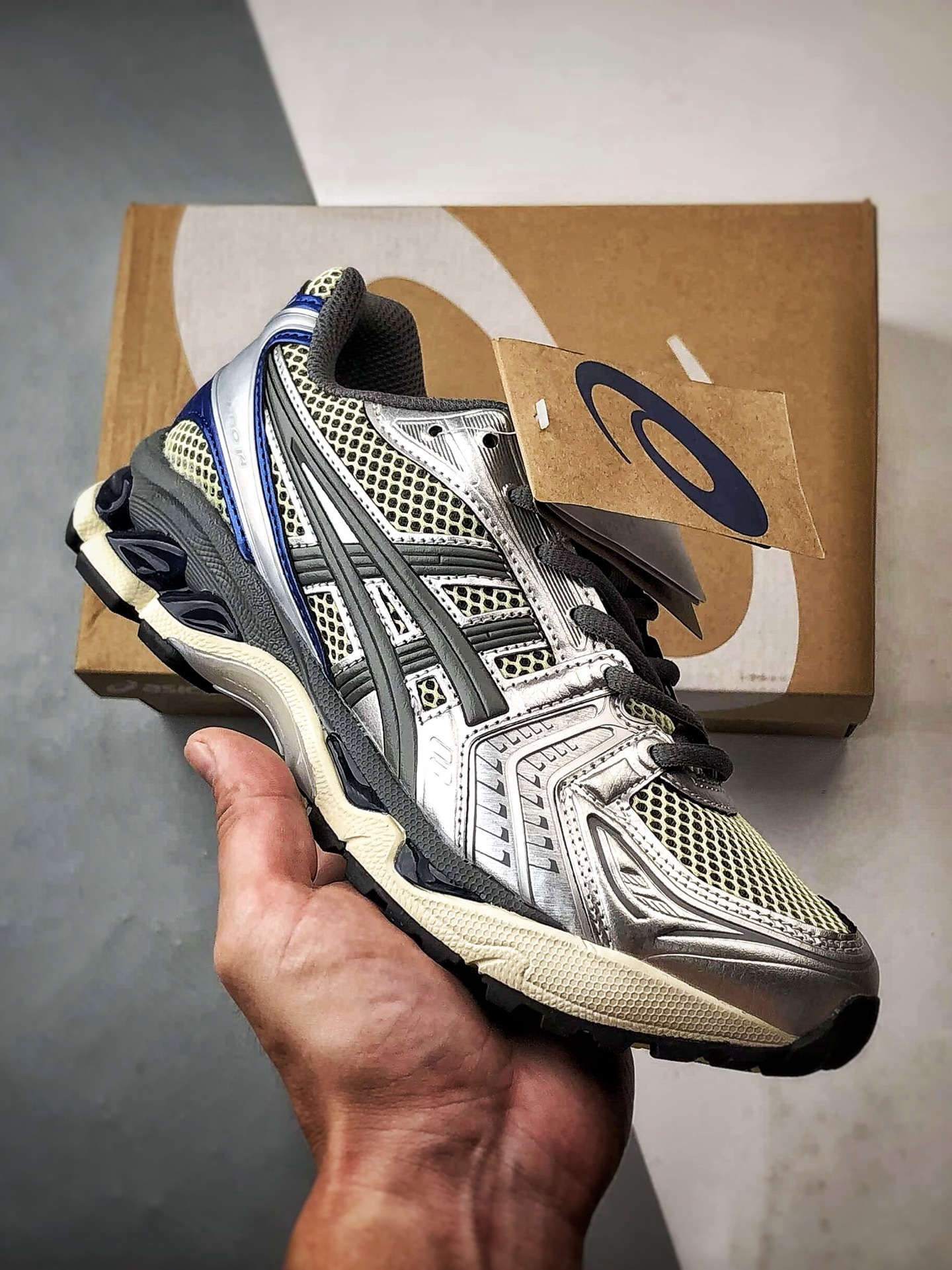 Asics情侶鞋 亞瑟士時尚休閒運動跑步鞋