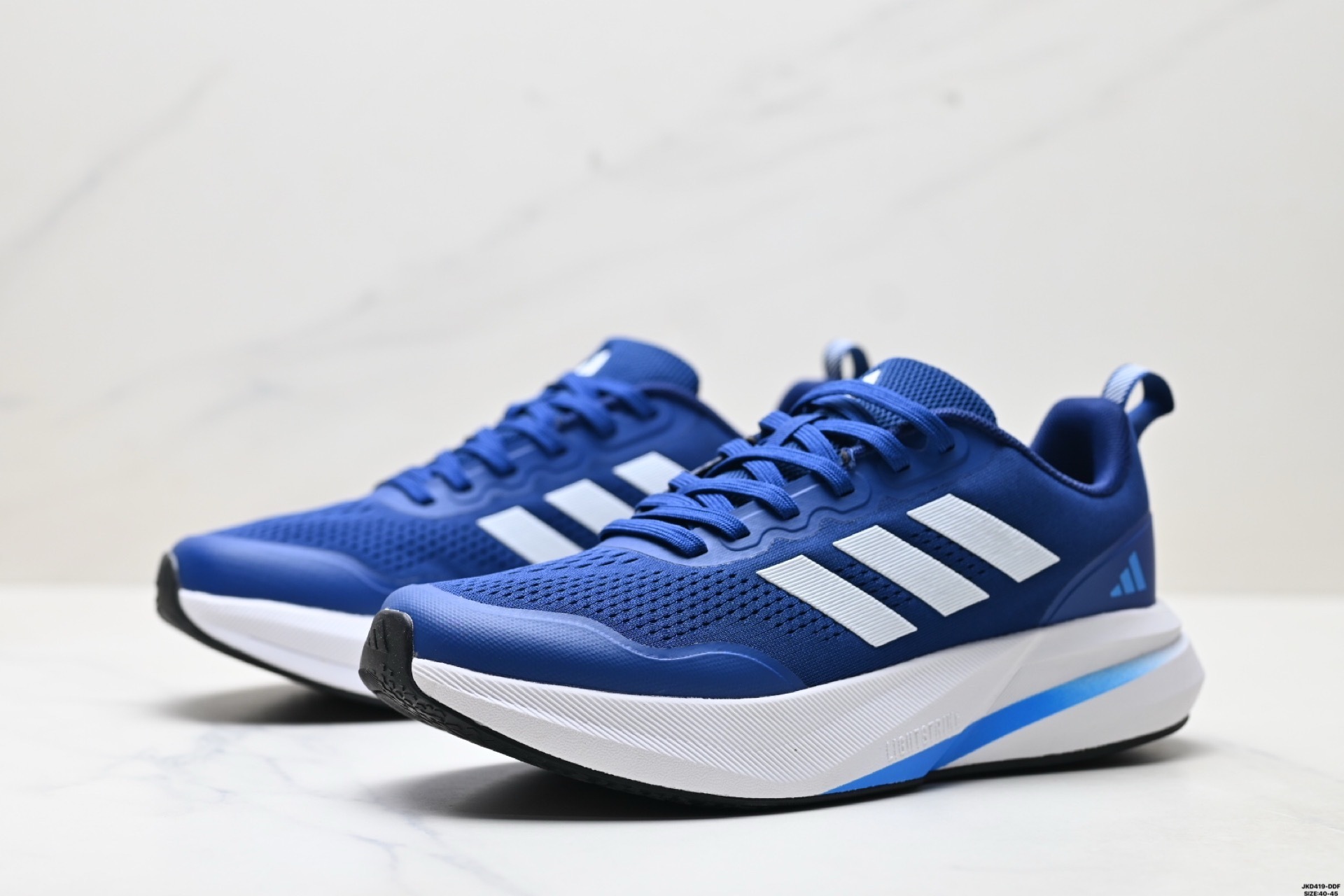 Adidas男鞋 阿迪達斯時尚休閒運動跑步鞋