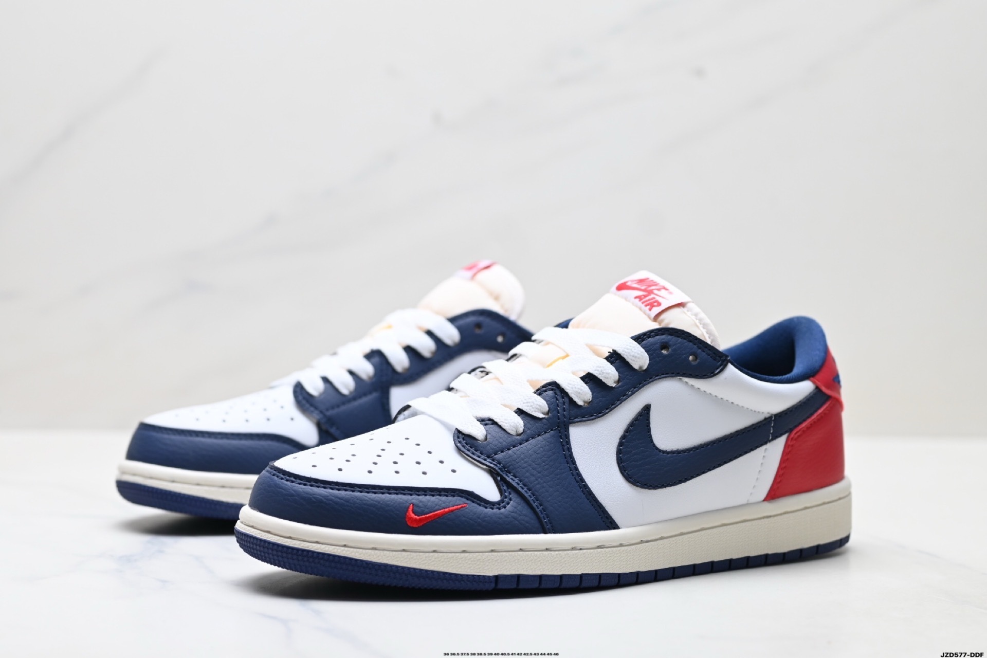 Air Jordan 1情侶鞋 喬丹時尚休閒運動板鞋