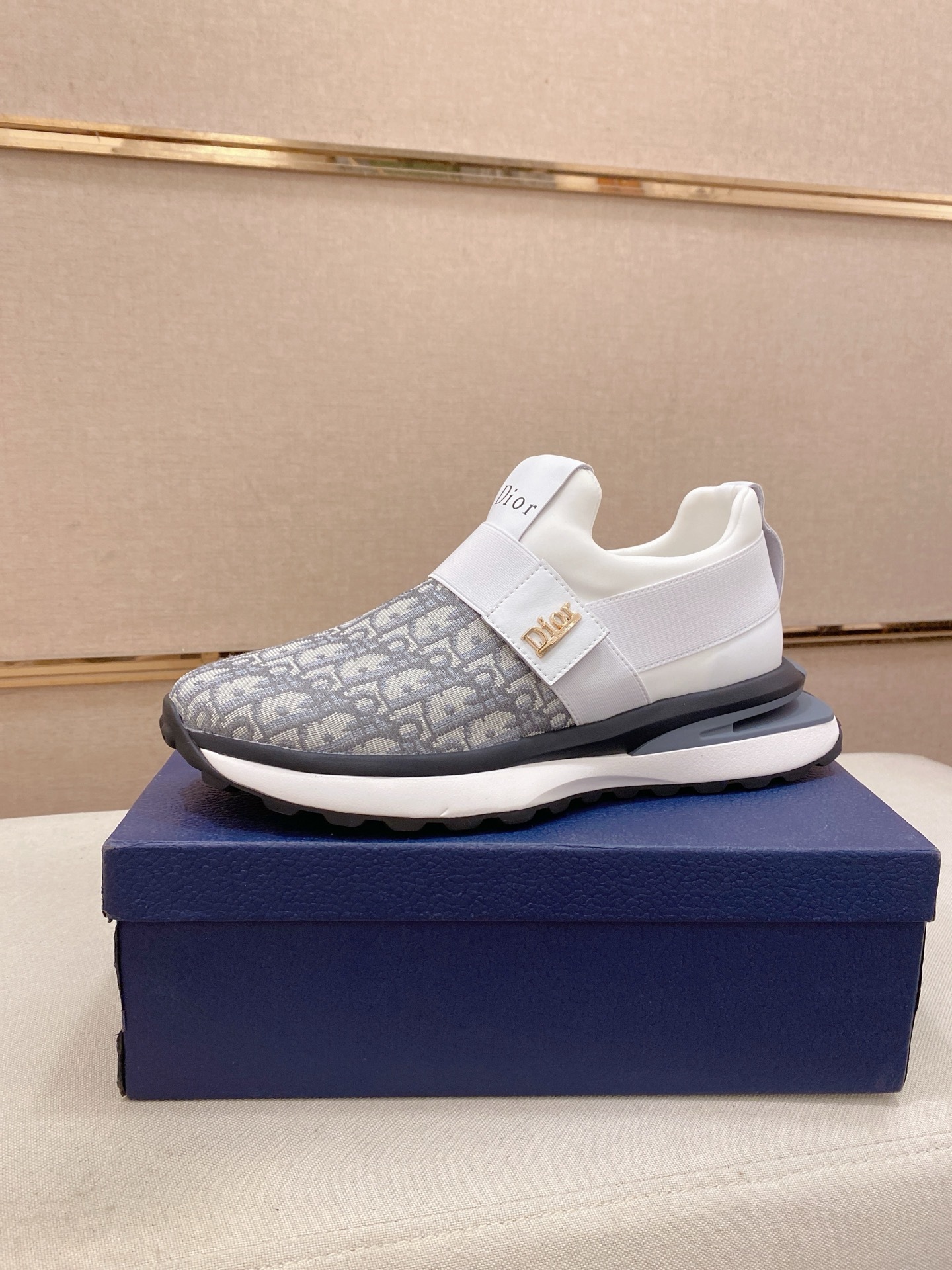 DIOR男鞋 2025專櫃同步 迪奧經典爆款休閒鞋