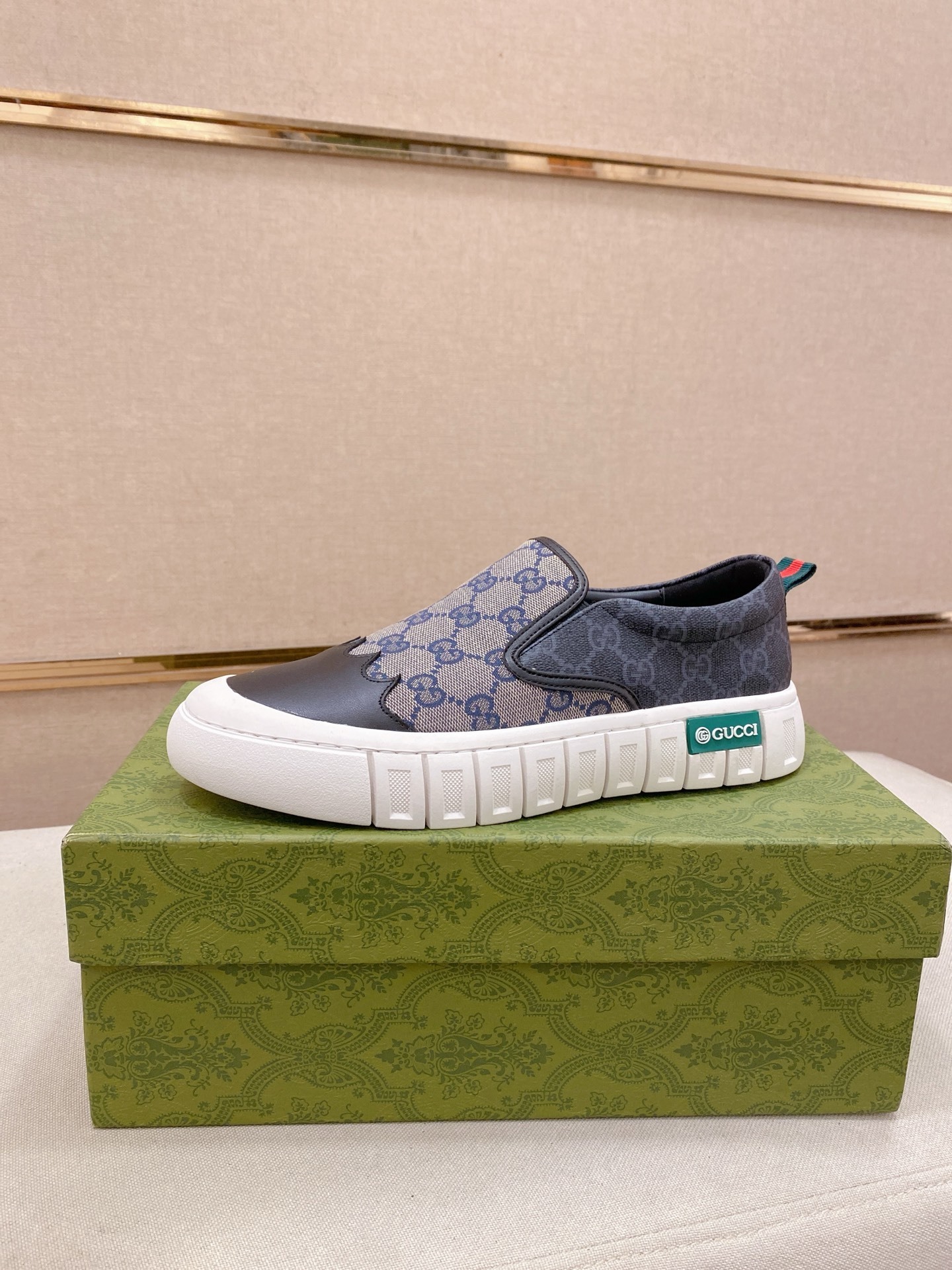 GUCCI男鞋 2025專櫃同步 古馳經典爆款休閒鞋