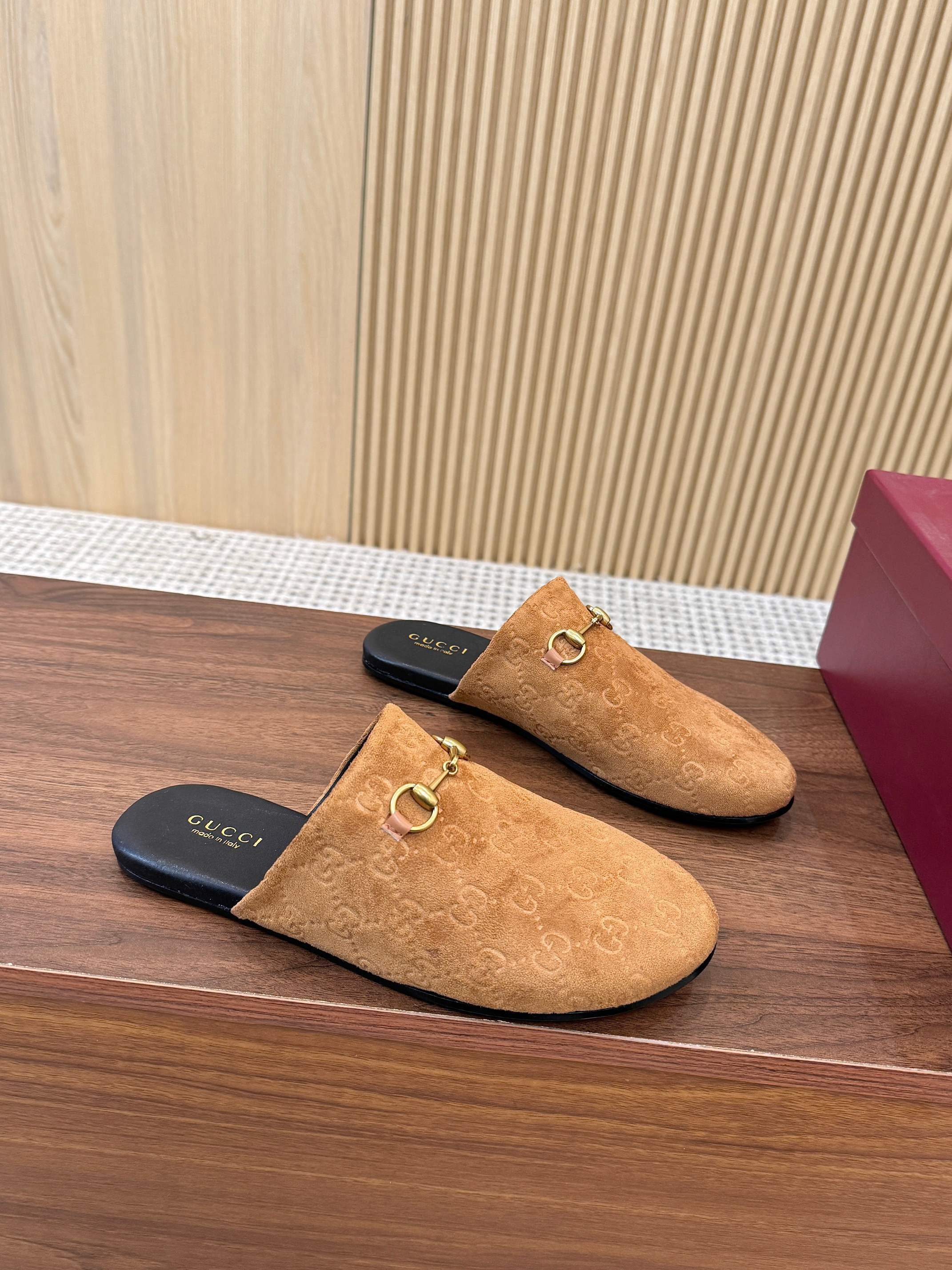 GUCCI情侶鞋 2025專櫃同步 古馳經典爆款休閑半拖鞋