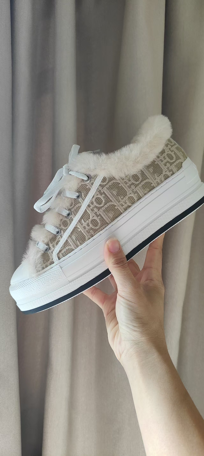 DIOR女鞋 2025專櫃同步 迪奧真羊毛刺繡毛拖