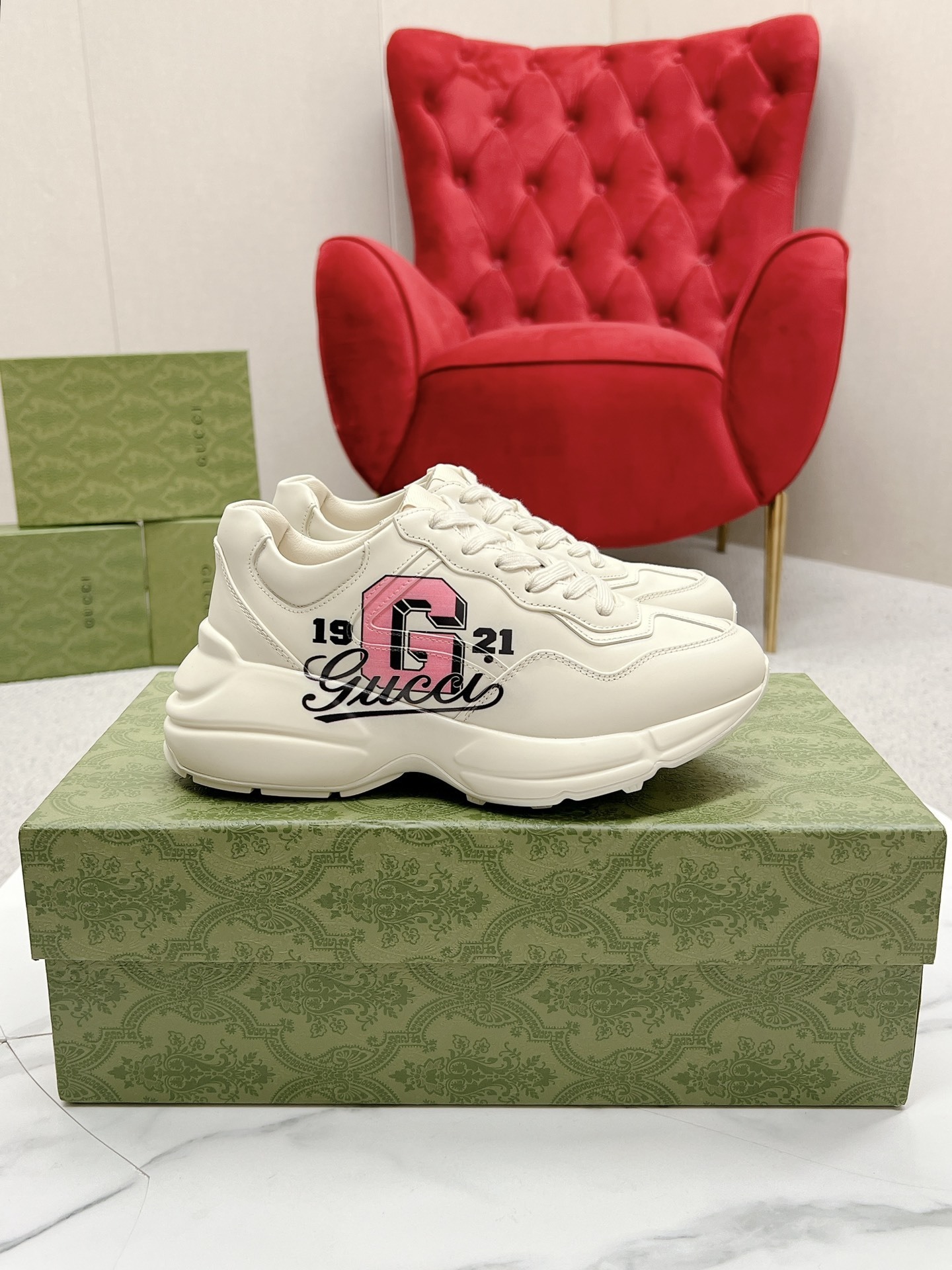 GUCCI情侶鞋 2025專櫃同步 古馳經典爆款老爹風休閑鞋