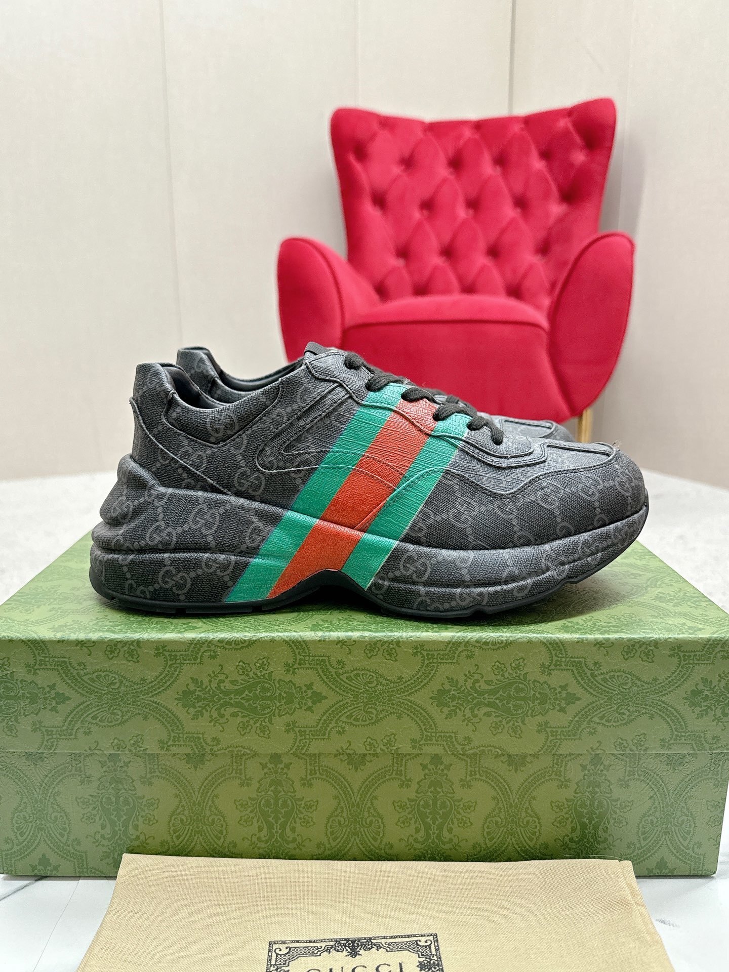 GUCCI情侶鞋 2025專櫃同步 古馳經典爆款老爹風休閑鞋