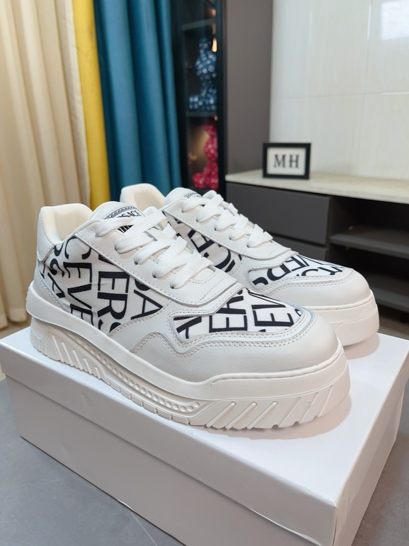 VERSACE男鞋 2025專櫃同步 範思哲經典爆款低幫休閑鞋