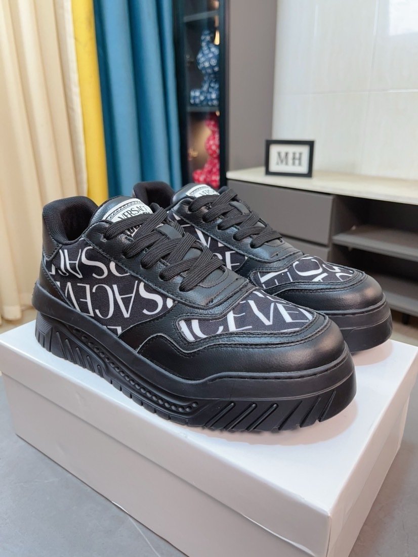 VERSACE男鞋 2025專櫃同步 範思哲經典爆款低幫休閑鞋