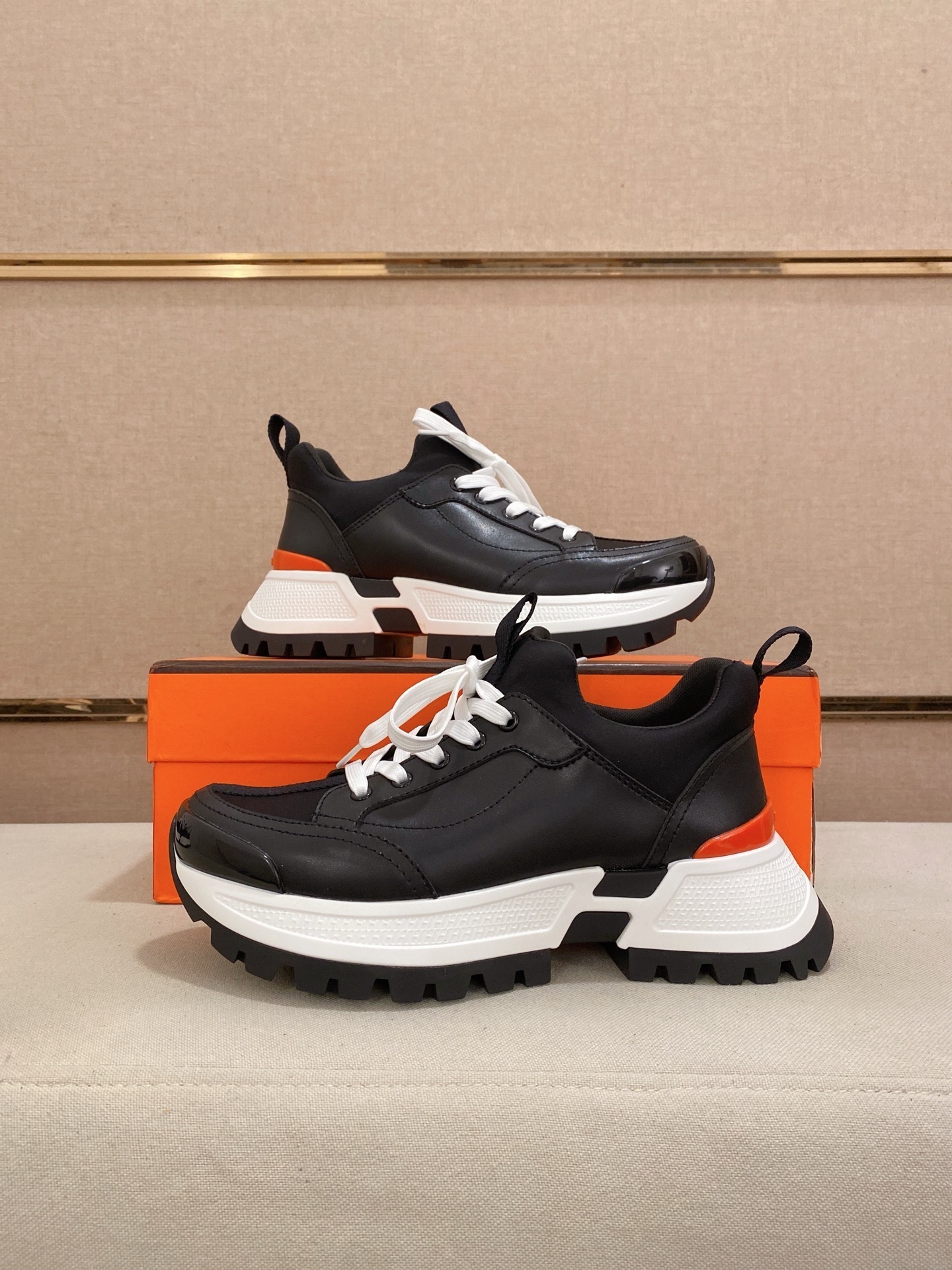 HERMES男鞋 2025專櫃同步 愛馬仕經典爆款休閑鞋