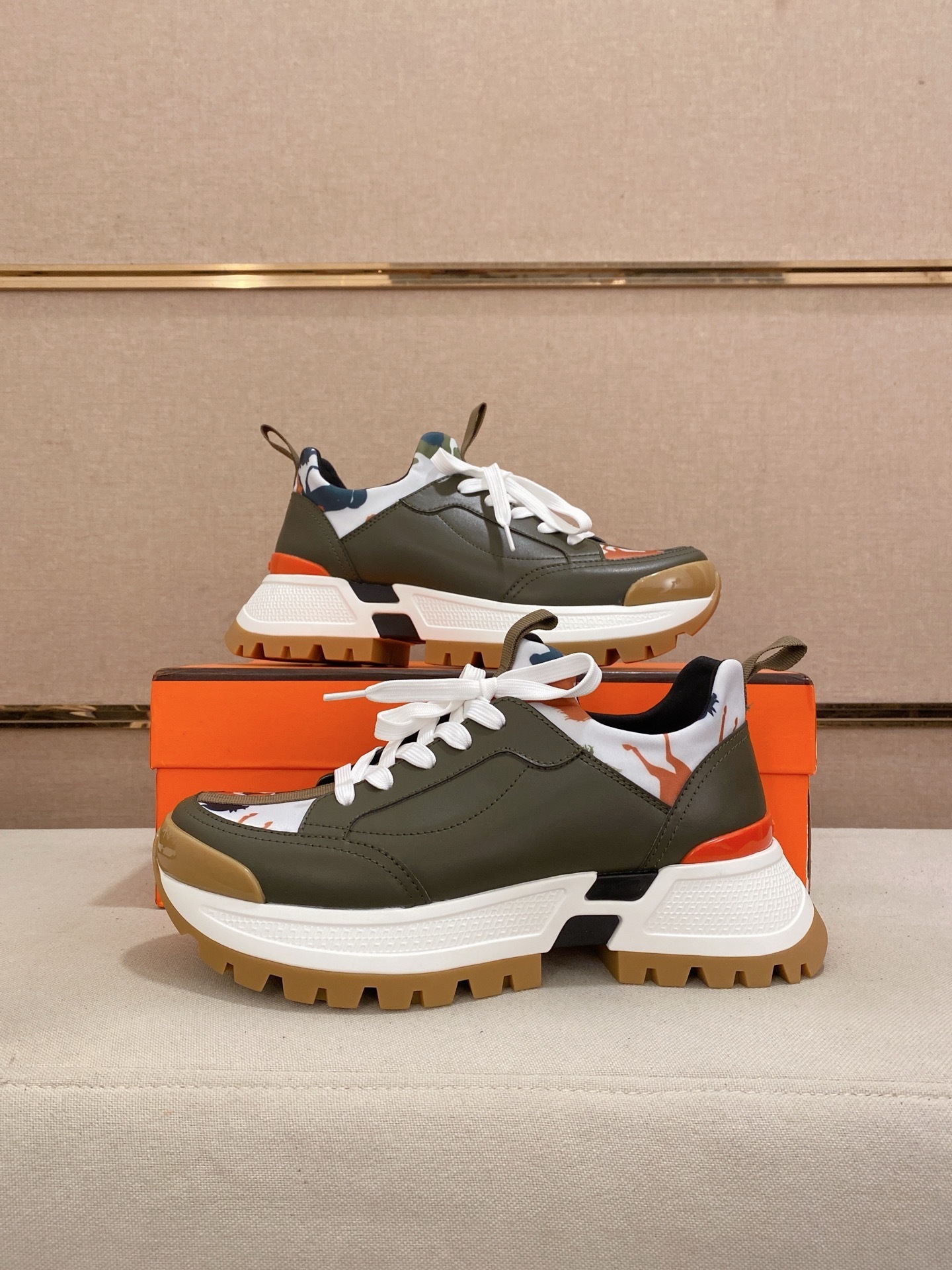 HERMES男鞋 2025專櫃同步 愛馬仕經典爆款休閑鞋