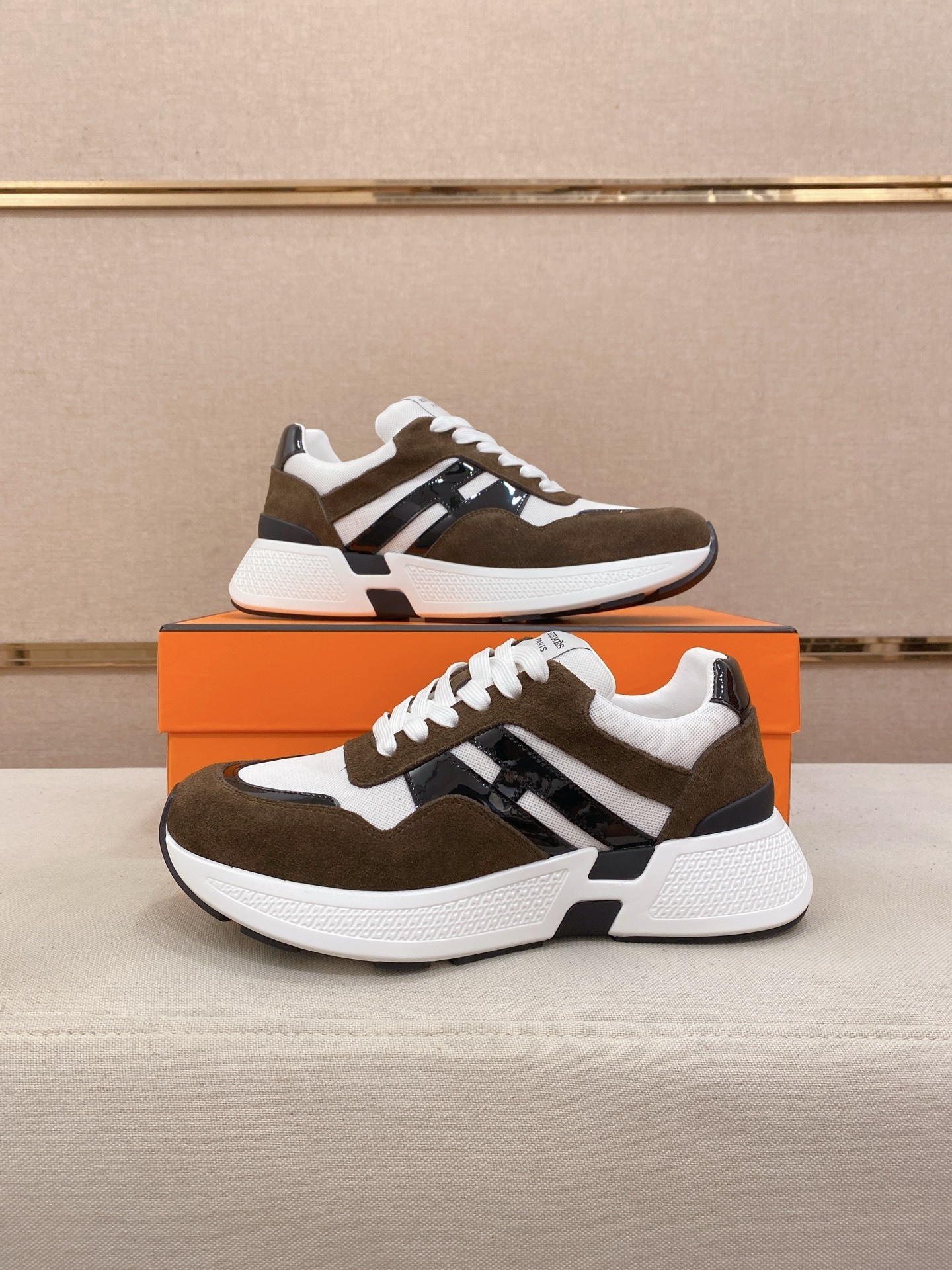 HERMES男鞋 2025專櫃同步 愛馬仕經典爆款休閑鞋