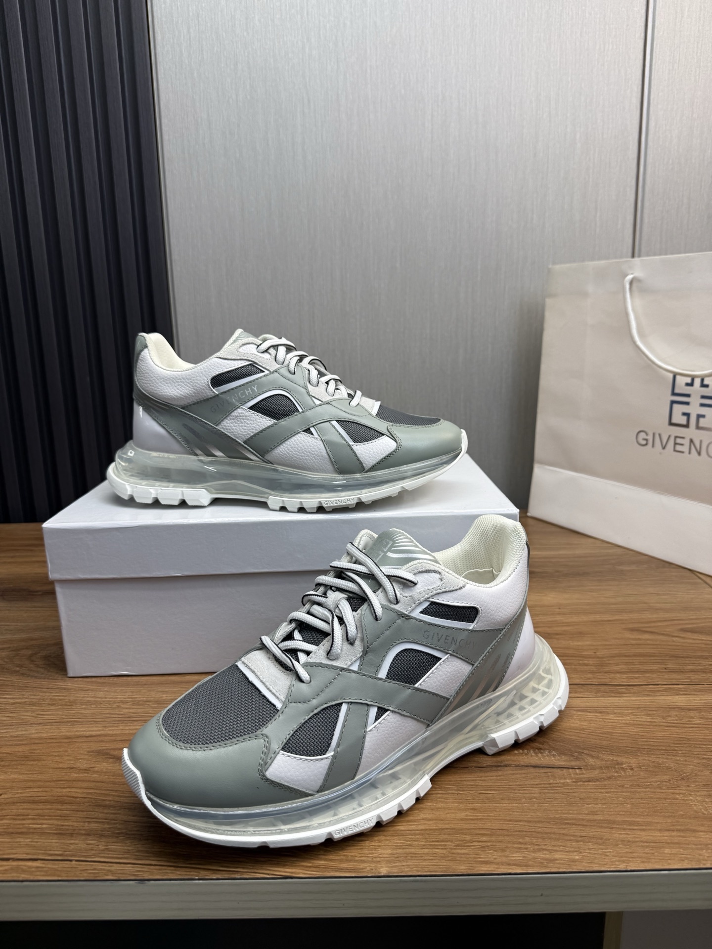 GIVENCHY男鞋 2025專櫃同步 紀梵希厚底增高休閑運動鞋