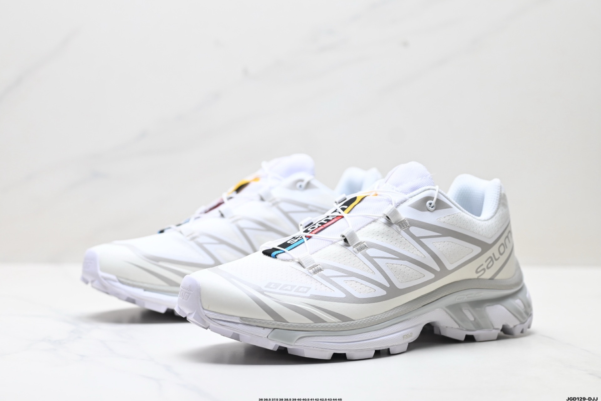 Salomon情侶鞋 薩洛蒙時尚休閑運動跑步鞋