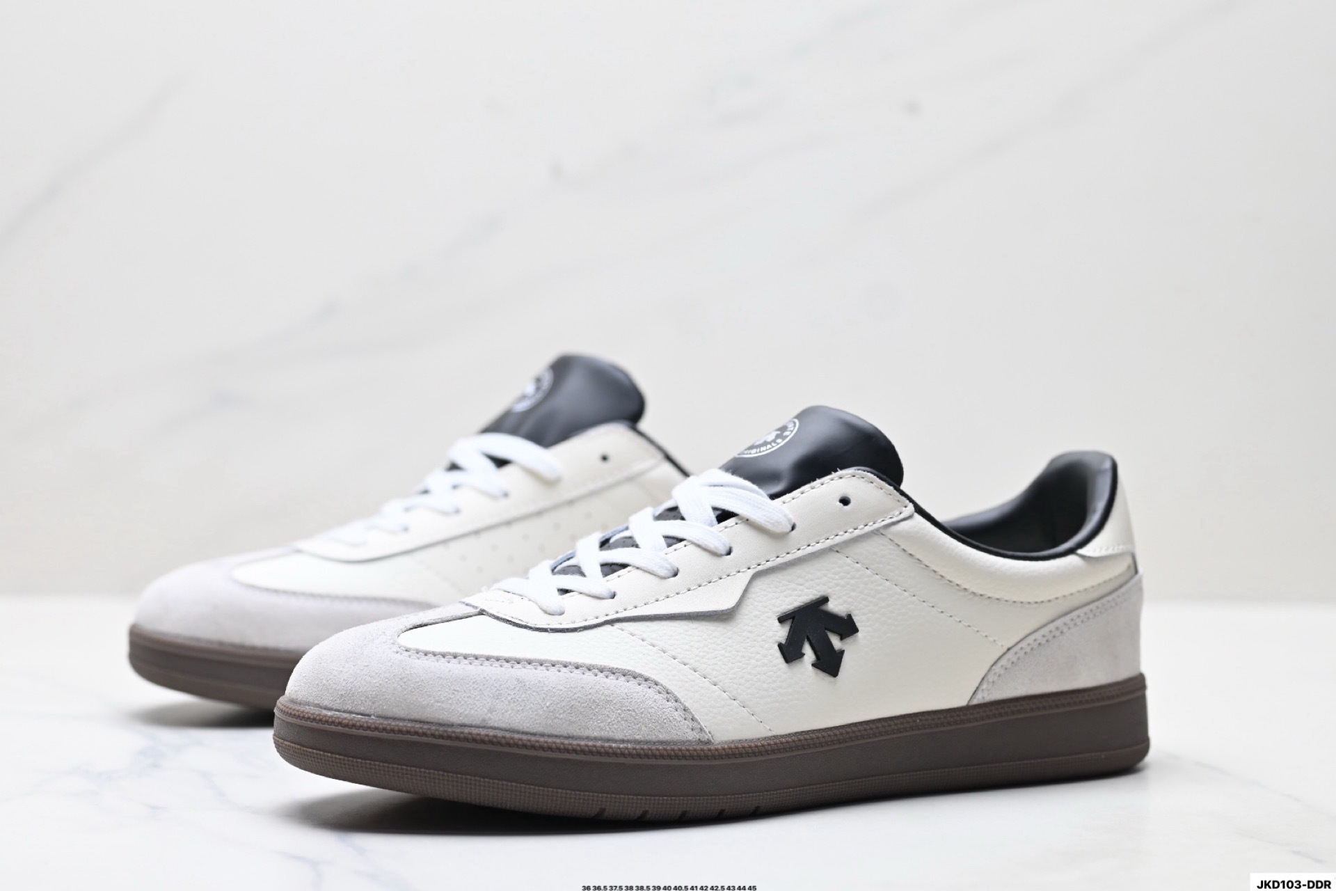 DESCENTE情侶鞋 迪桑特時尚休閑運動板鞋