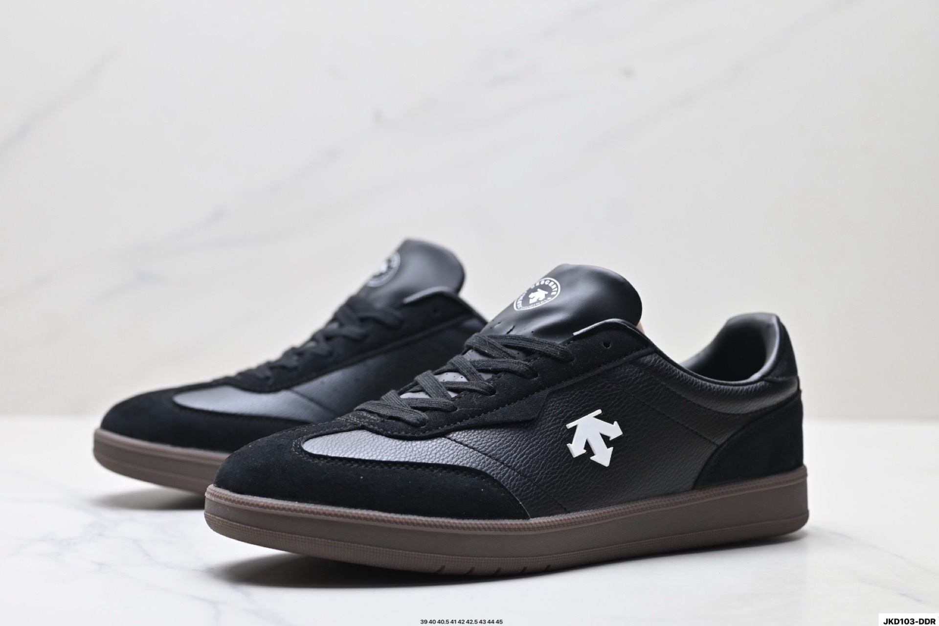 DESCENTE男鞋 迪桑特時尚休閑運動板鞋