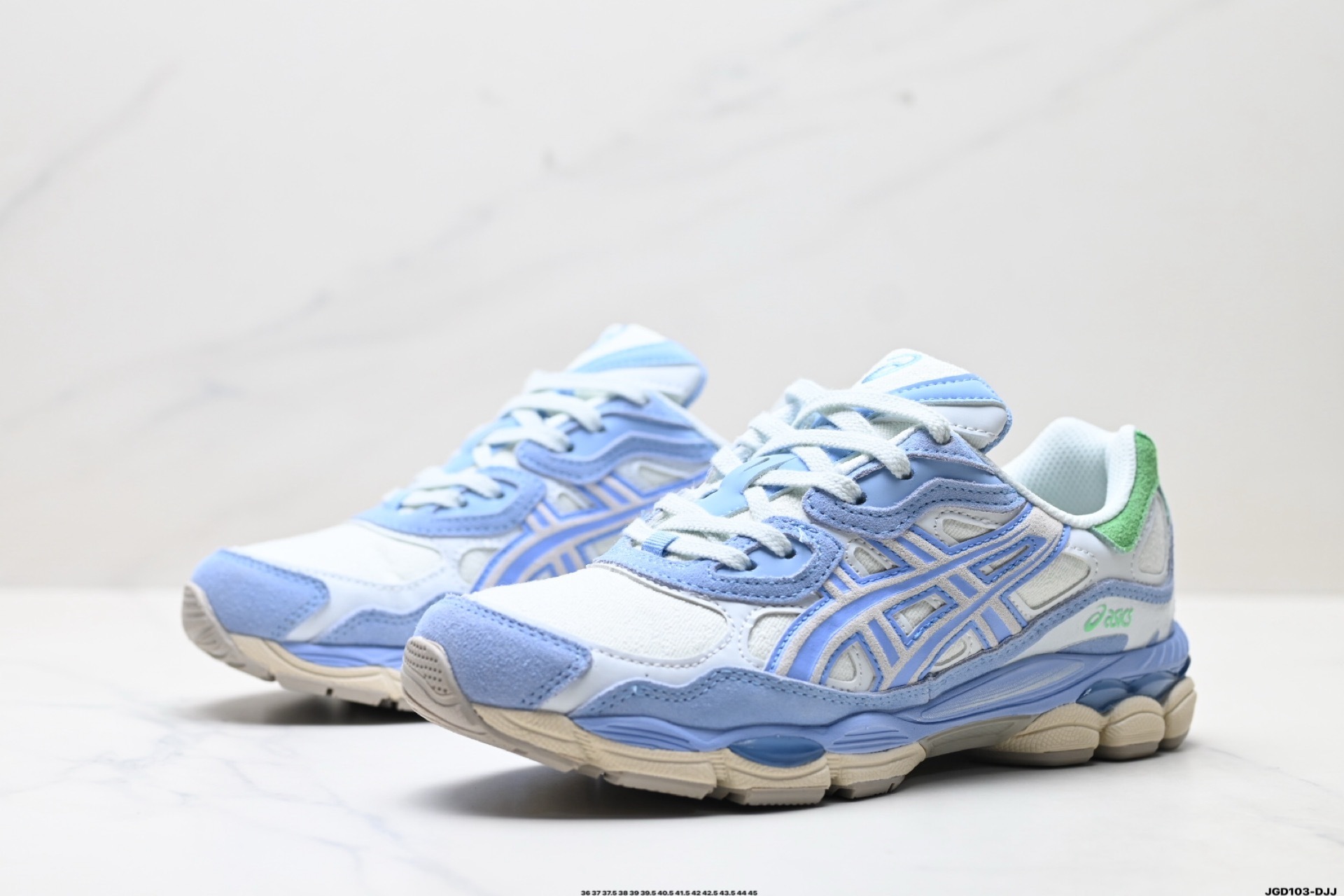 ASICS情侶鞋 亞瑟士時尚休閑運動跑步鞋