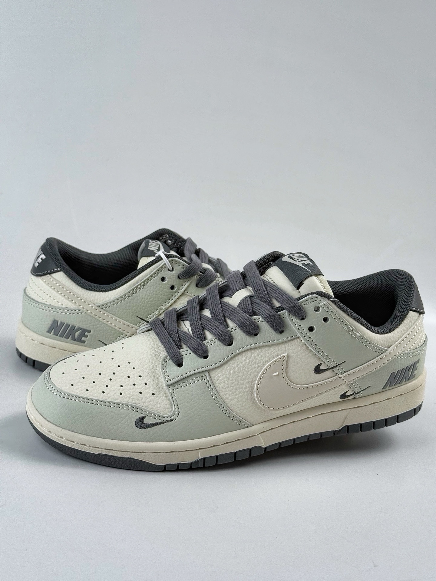 Nike SB Dunk Low情侶鞋 耐克時尚休閒運動板鞋