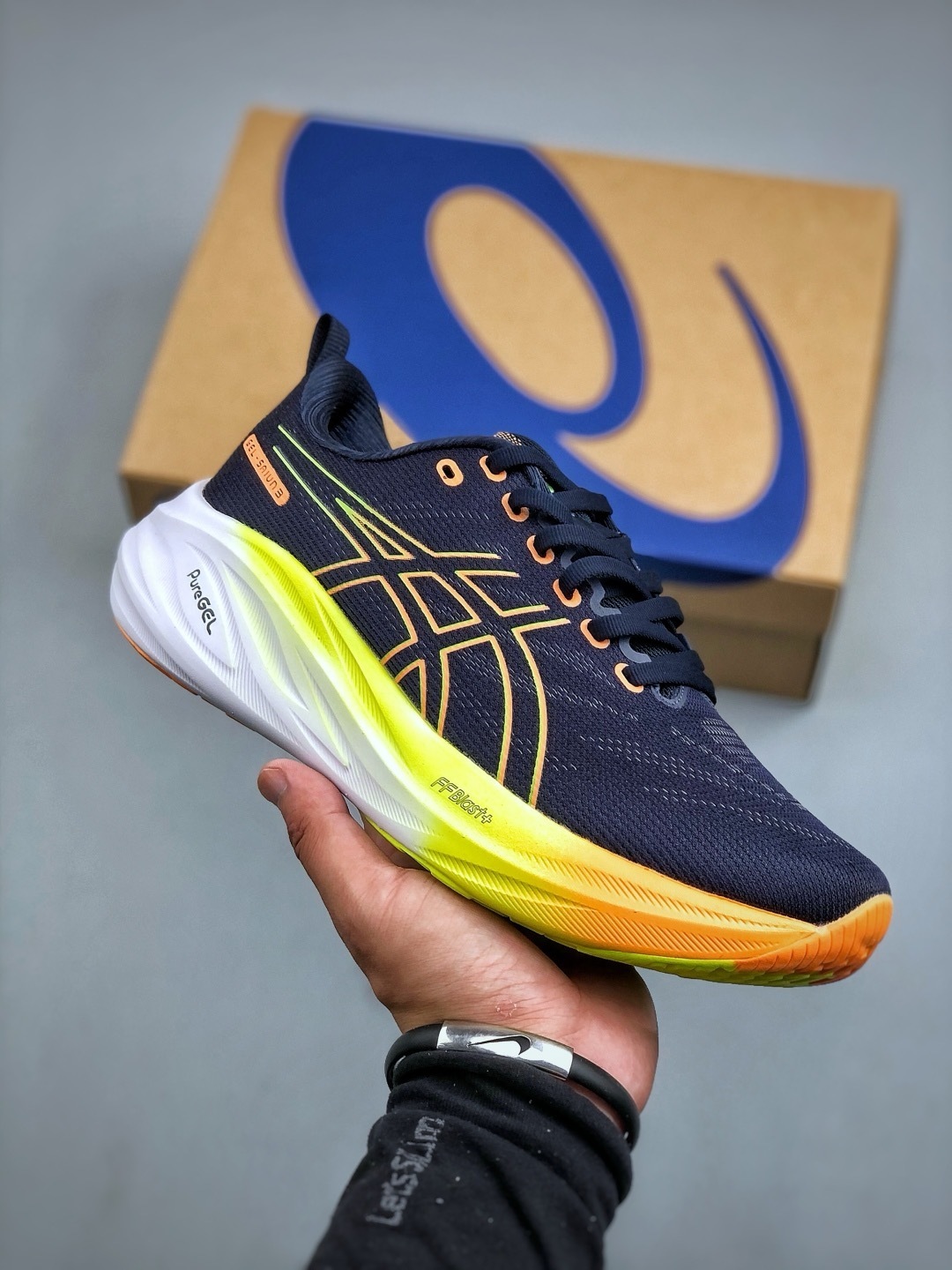 ASICS男鞋 亞瑟士時尚休閒運動跑步鞋