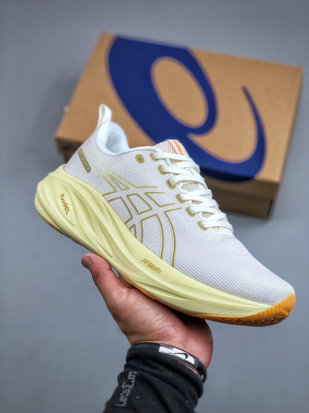 ASICS男鞋 亞瑟士時尚休閒運動跑步鞋