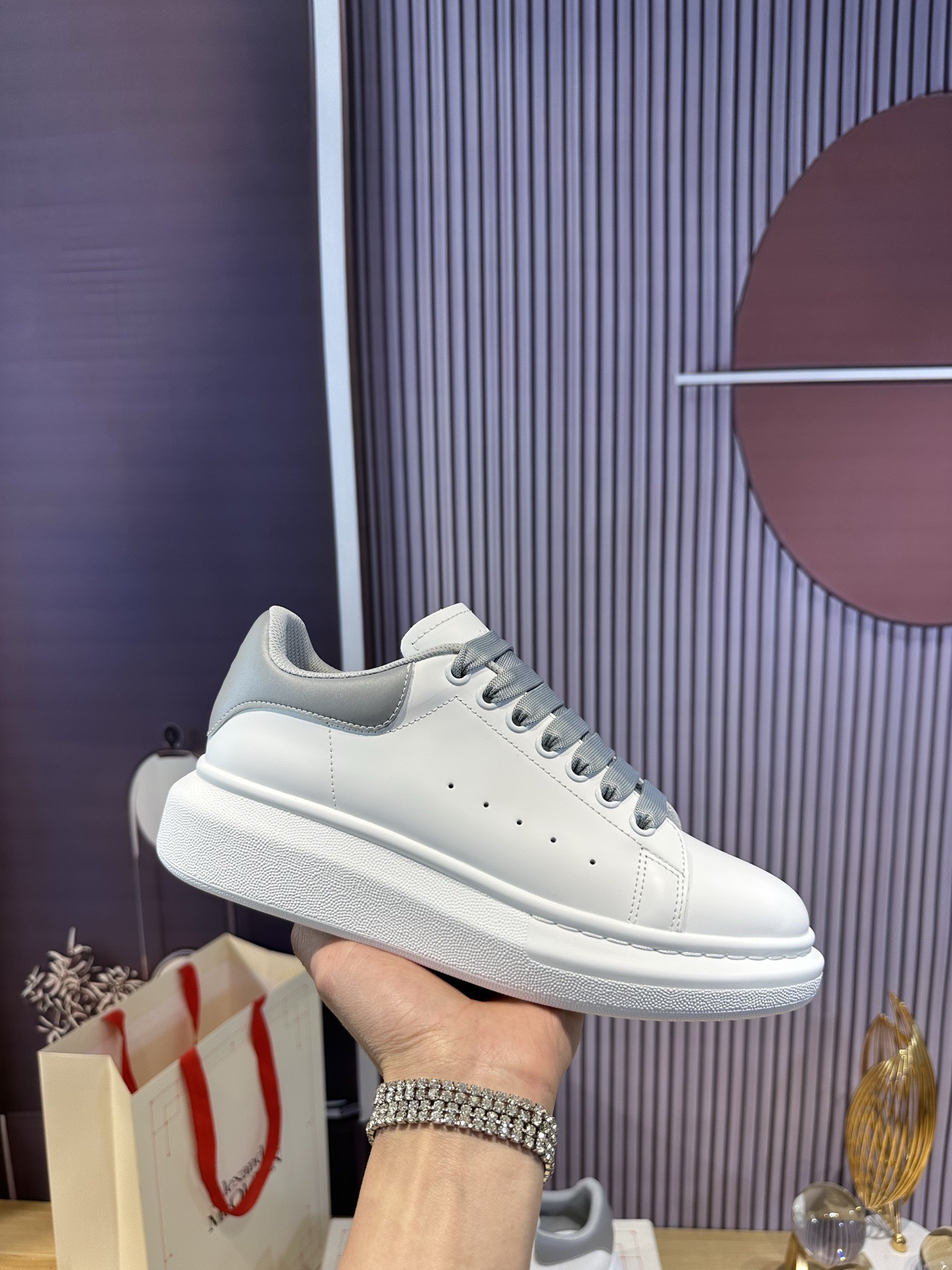 MCQUEEN情侶鞋 2025專櫃同步 麥昆經典爆款休閑鞋