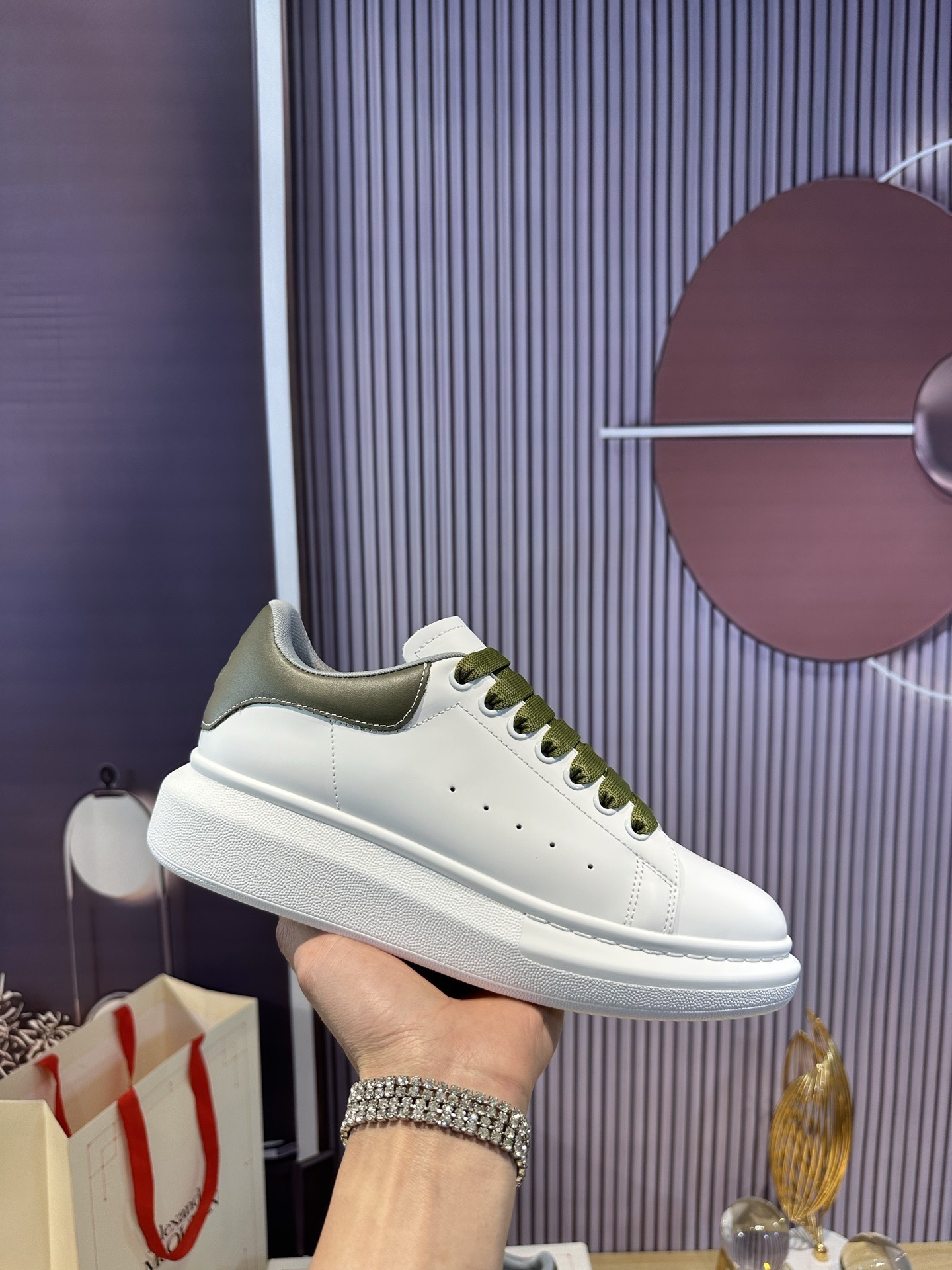 MCQUEEN情侶鞋 2025專櫃同步 麥昆經典爆款休閑鞋