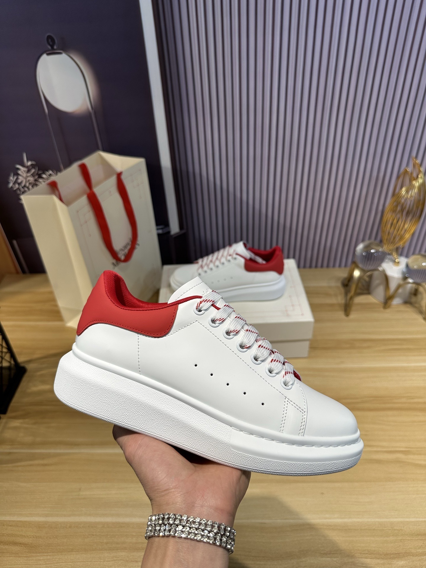 MCQUEEN情侶鞋 2025專櫃同步 麥昆經典爆款休閑鞋