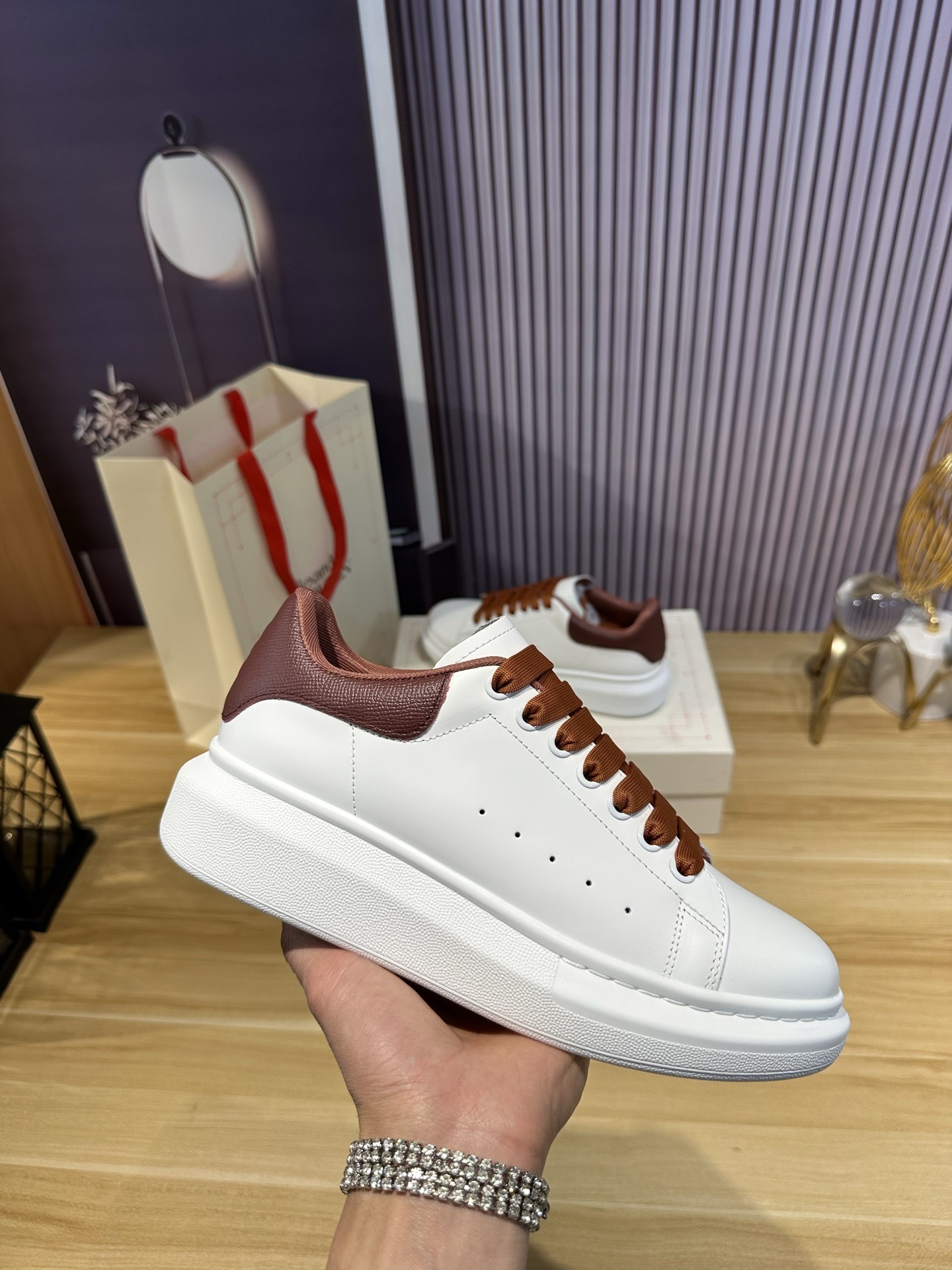 MCQUEEN情侶鞋 2025專櫃同步 麥昆經典爆款休閑鞋