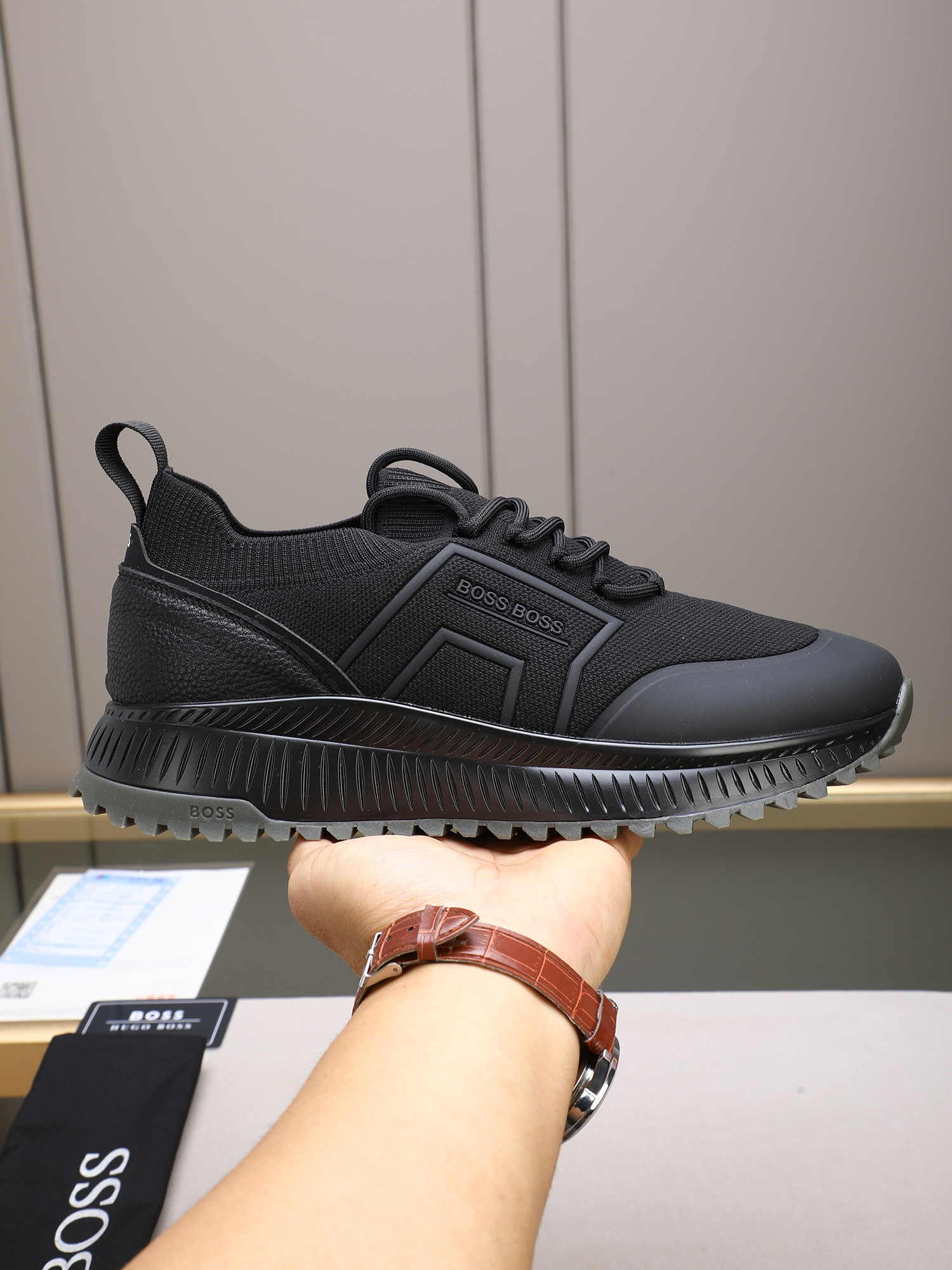 BOSS男鞋 2025專櫃同步 雨果博斯經典爆款休閑鞋