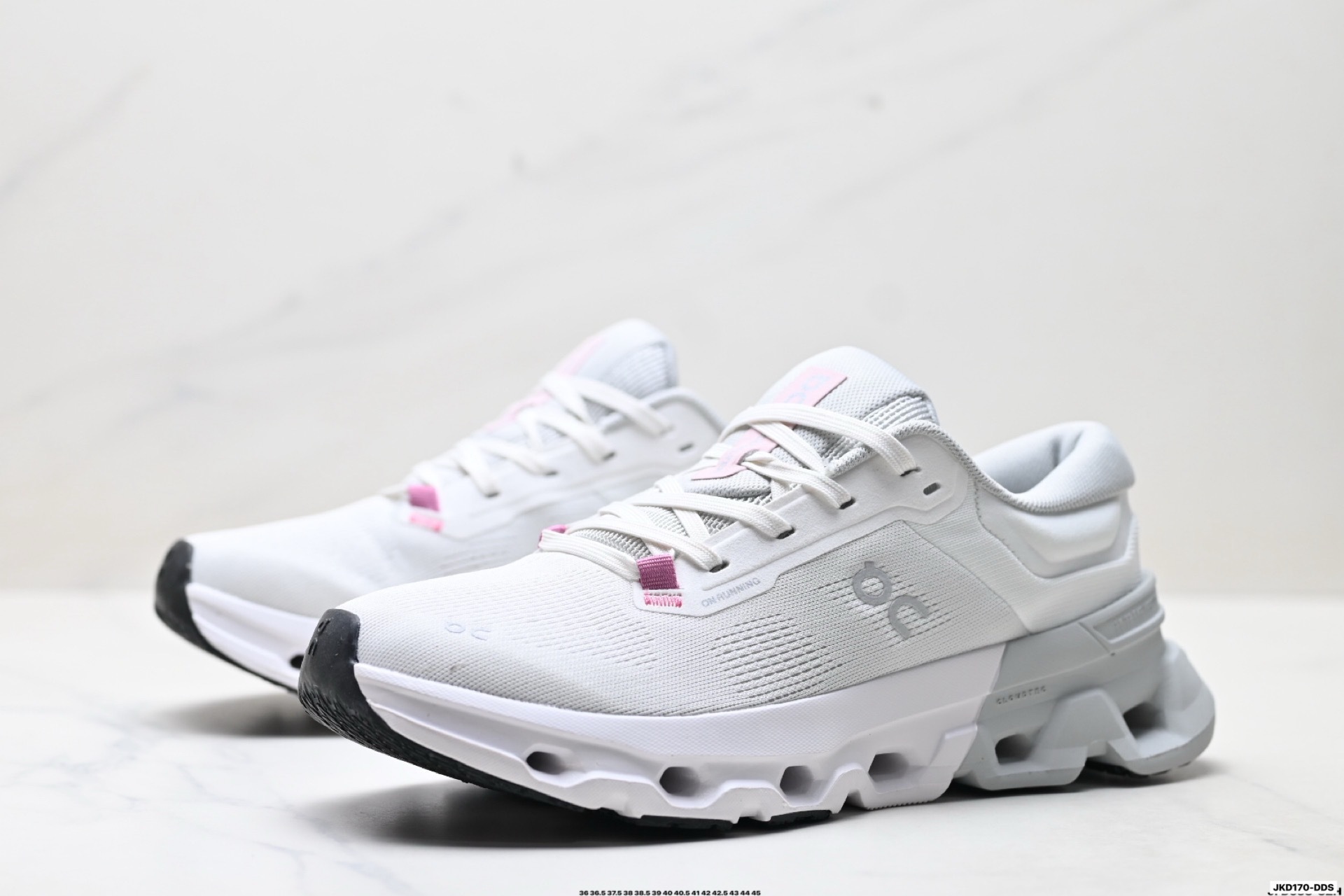 On情侶鞋 昂跑時尚休閒運動跑步鞋