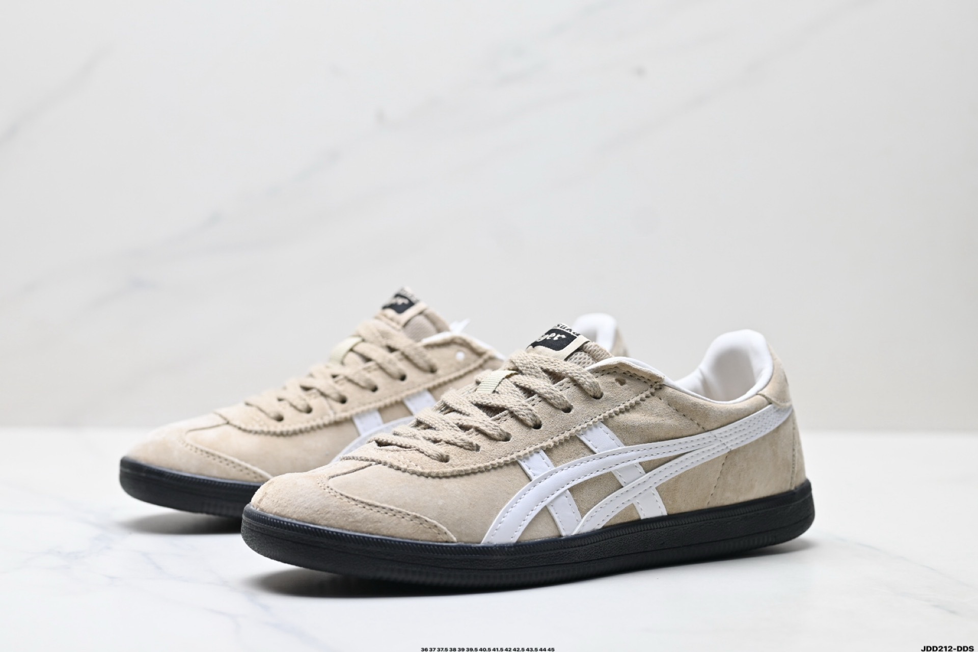 ASICS情侶鞋 亞瑟士時尚休閒運動板鞋