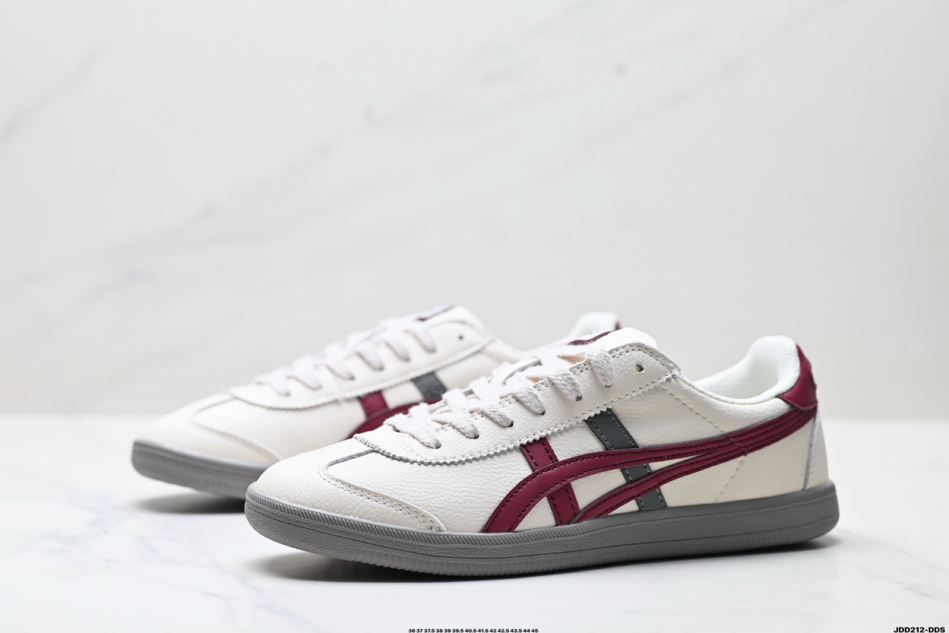 ASICS情侶鞋 亞瑟士時尚休閒運動板鞋