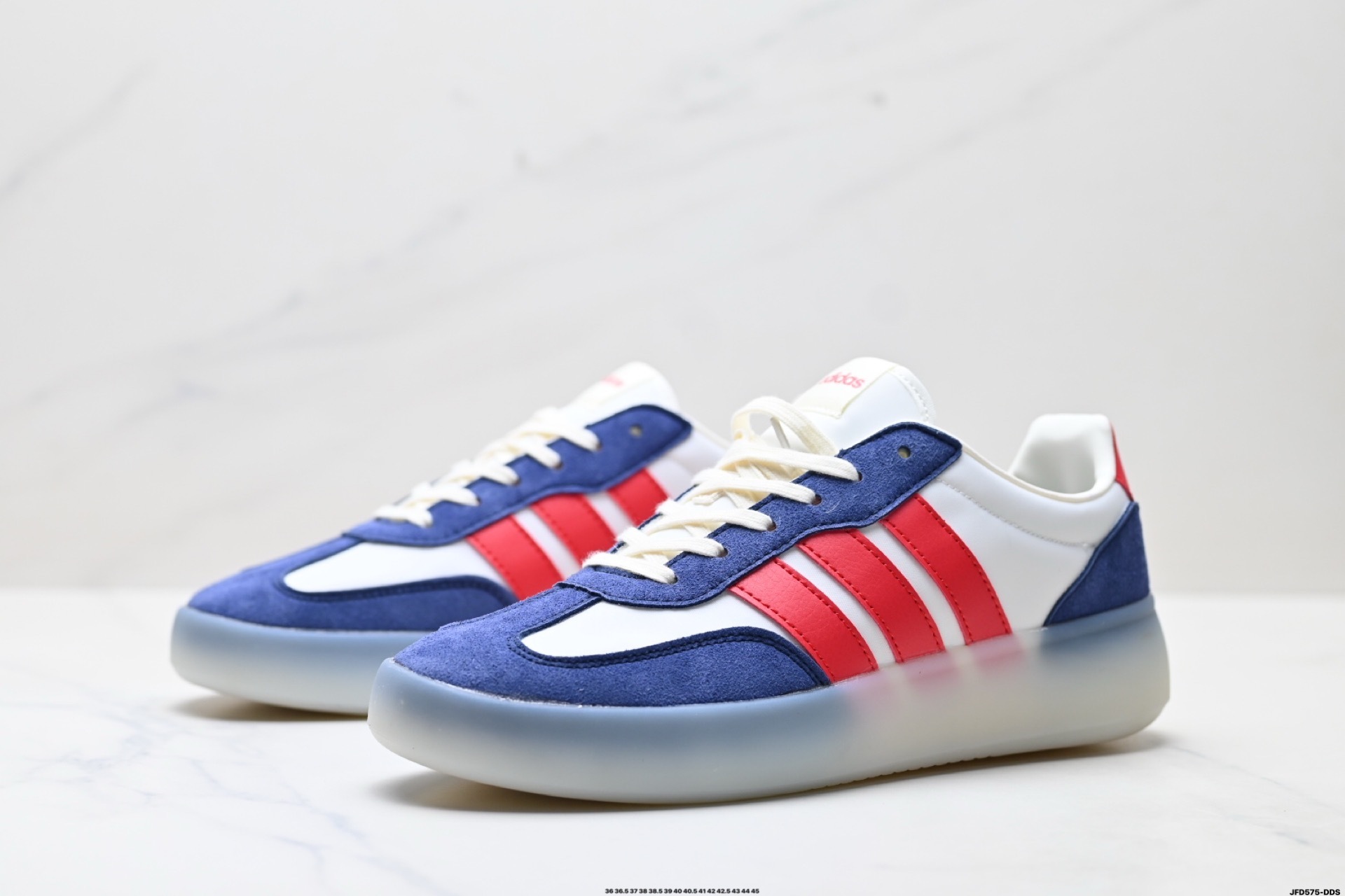 Adidas情侶鞋 阿迪達斯時尚休閒運動板鞋