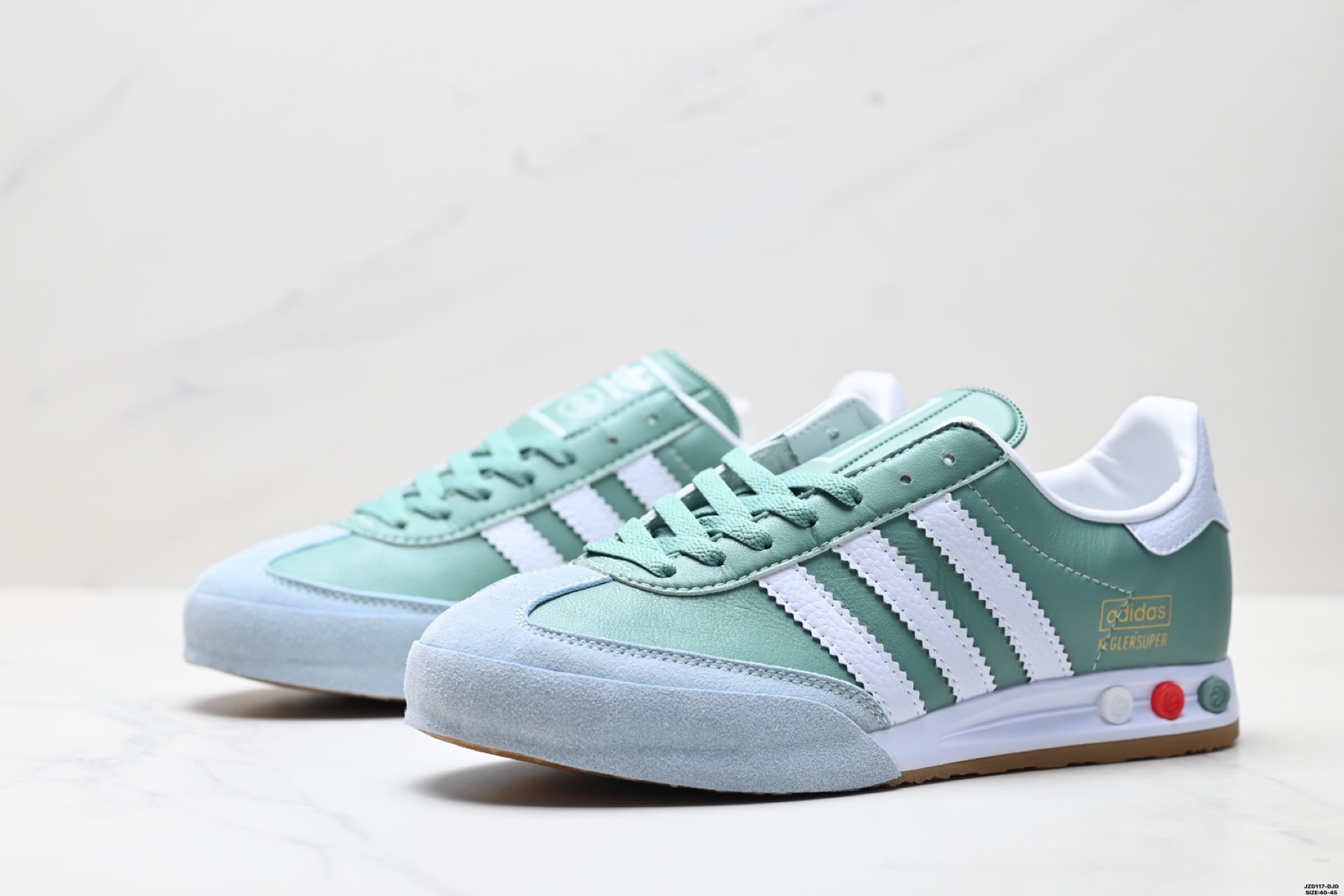 Adidas男鞋 阿迪達斯時尚休閑運動慢跑鞋