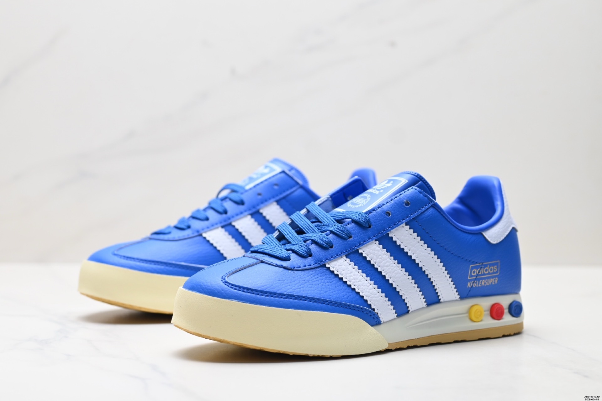 Adidas男鞋 阿迪達斯時尚休閑運動慢跑鞋