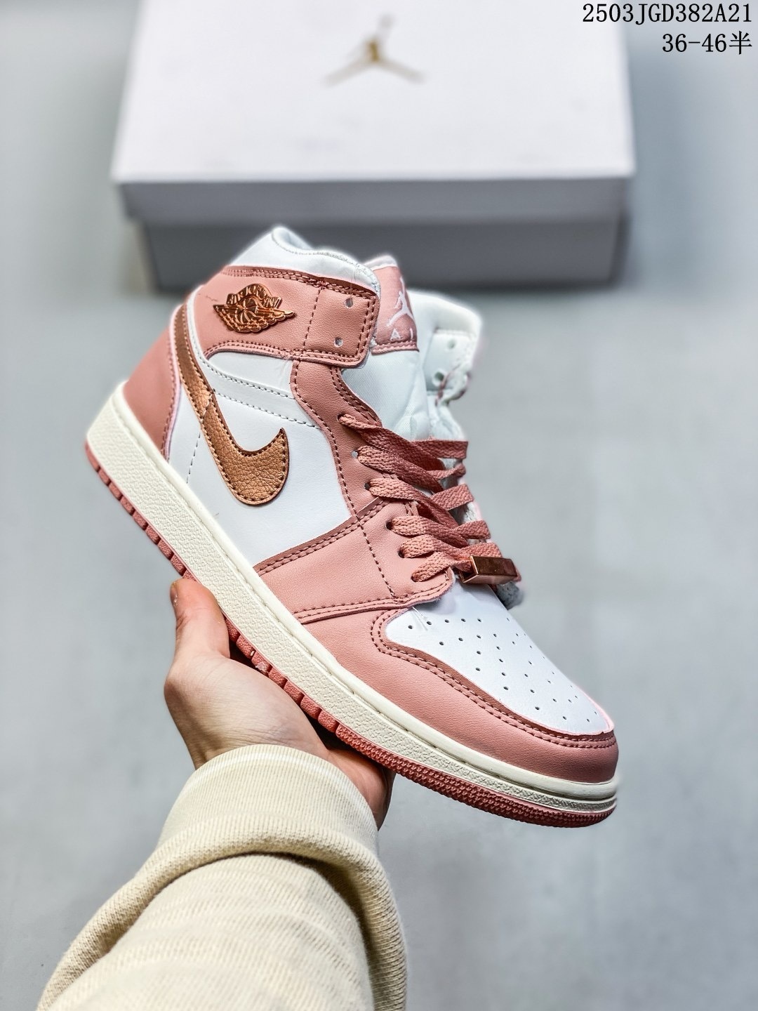 Air Jordan 1情侶鞋 喬丹高幫時尚休閑運動板鞋