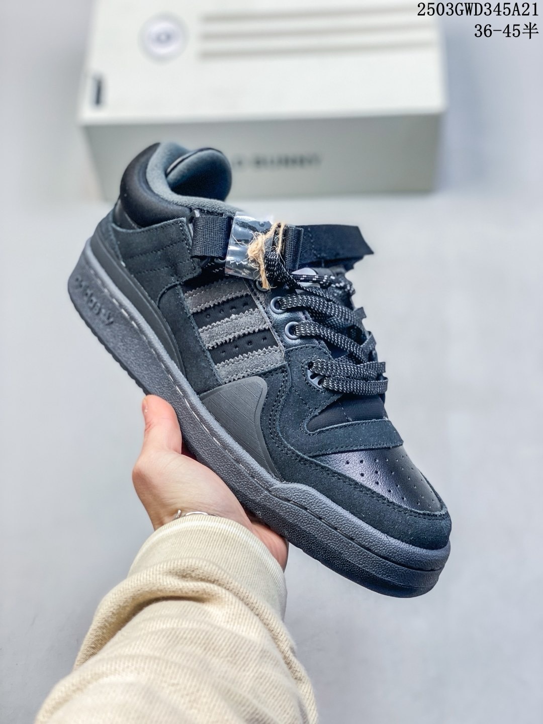 Adidas情侶鞋 阿迪達斯時尚休閑運動板鞋