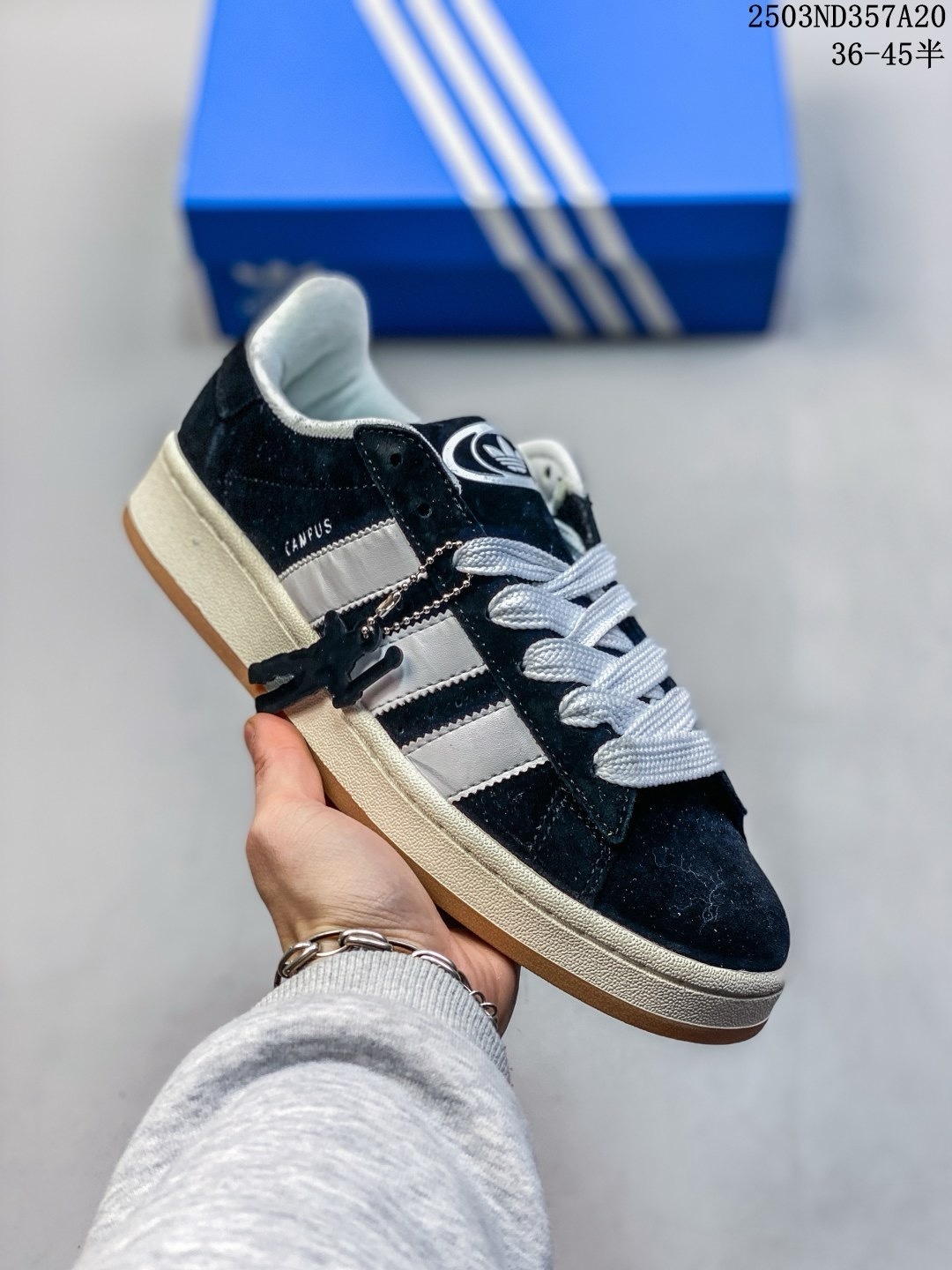 ADIDAS情侶鞋 阿迪達斯時尚休閑運動板鞋