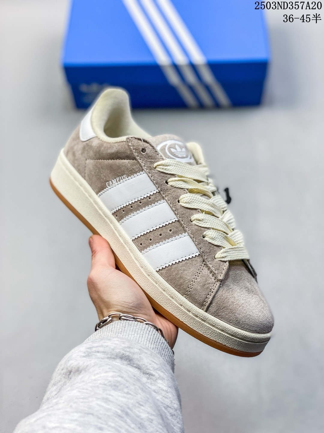 ADIDAS情侶鞋 阿迪達斯時尚休閑運動板鞋