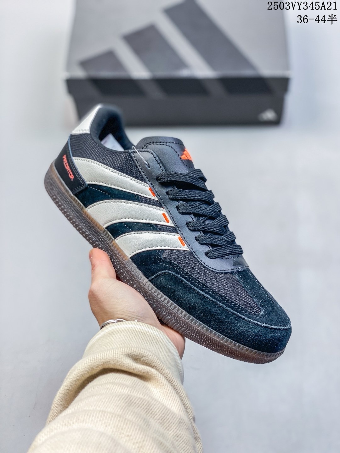 Adidas情侶鞋 阿迪達斯時尚休閑運動板鞋