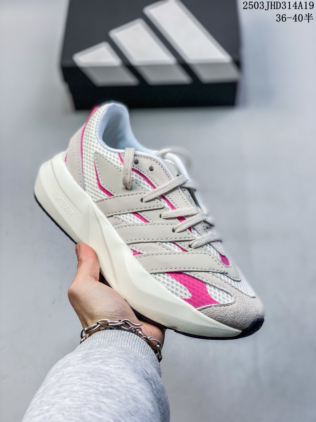 Adidas女鞋 阿迪達斯時尚休閑運動跑步鞋