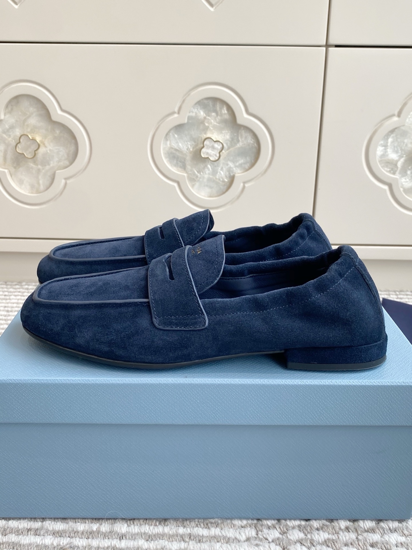 PRADA情侶鞋 2025專櫃同步 普拉達經典爆款樂福鞋